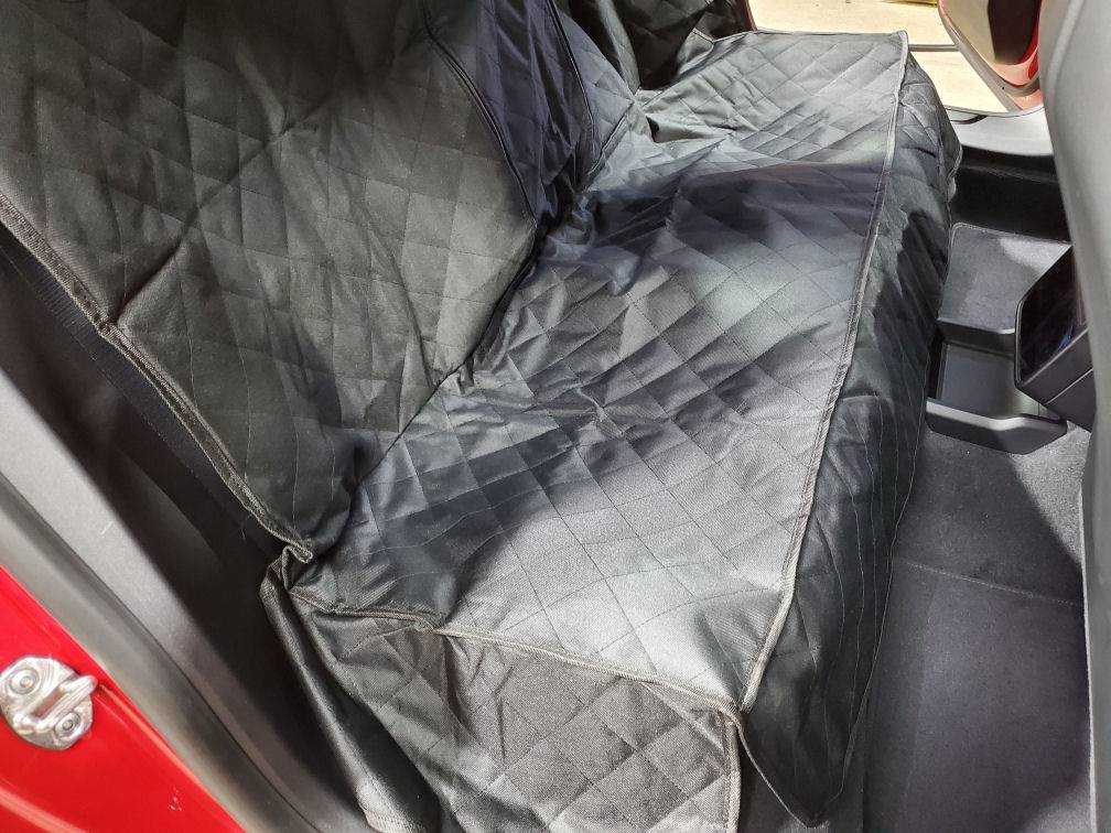 Porsche Taycan Rear Seat Cover(s)? 20200823_091720