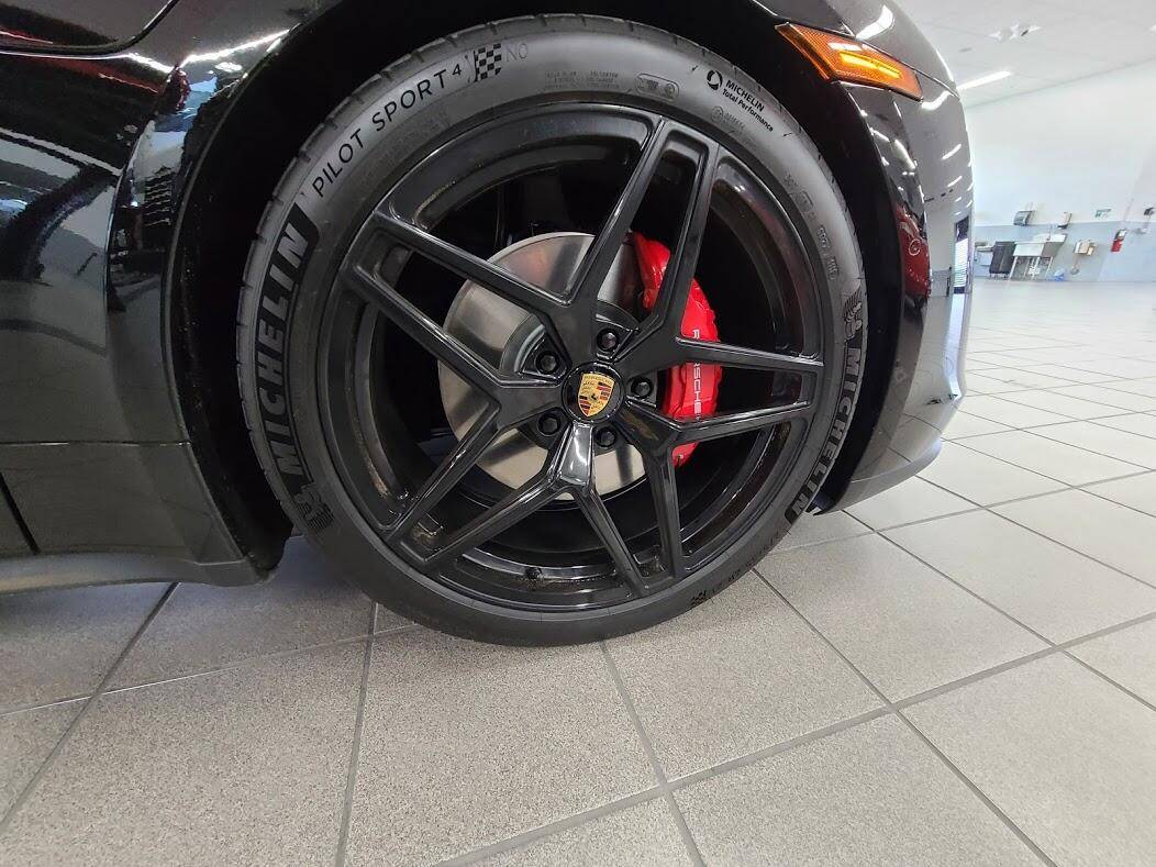Porsche Taycan Custom Set of Taycan Wheels 21" 1598398906248