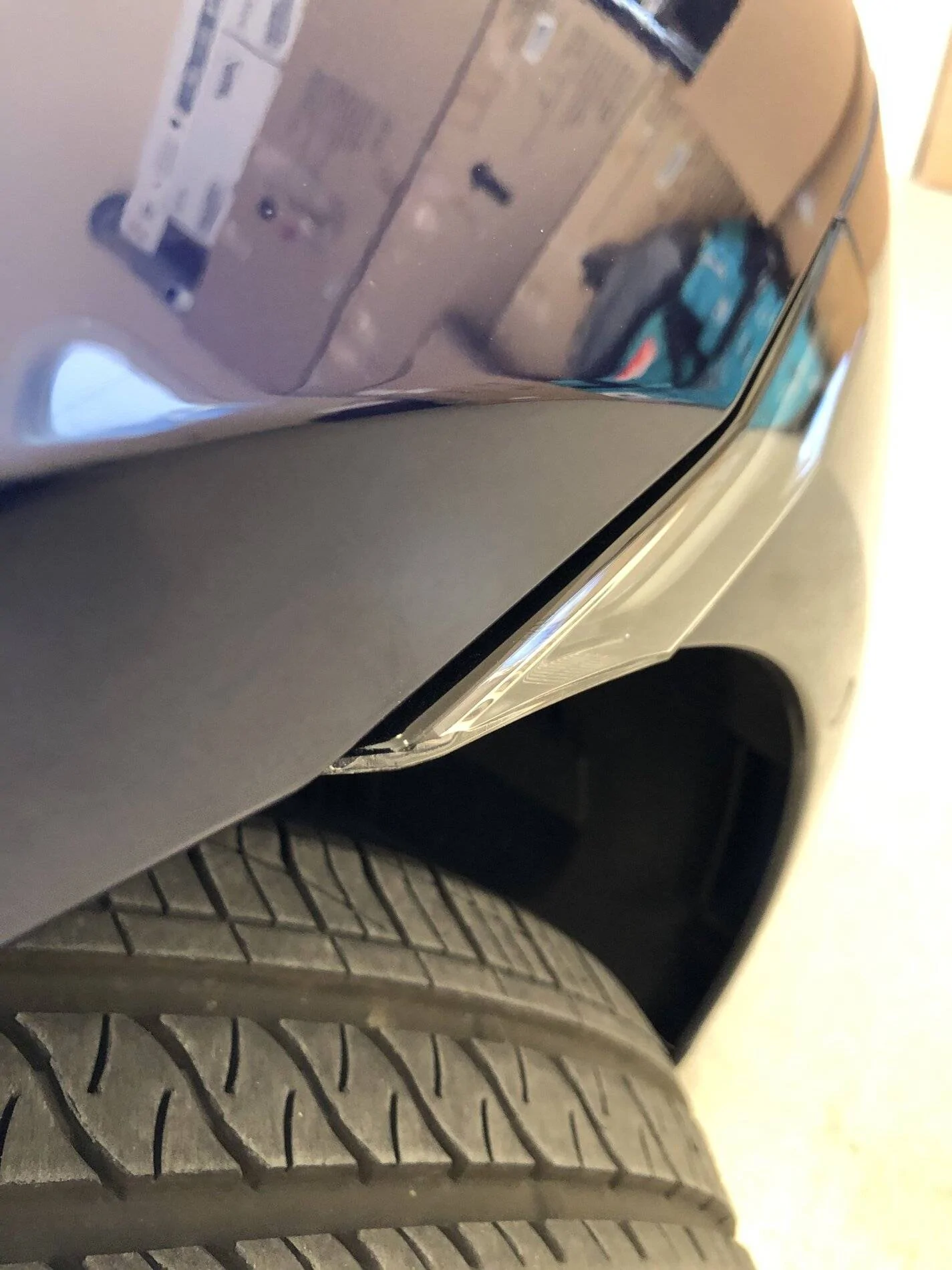 Porsche Taycan Clear Side Markers 2238718A-320F-45EB-94B9-67E1D59CC334