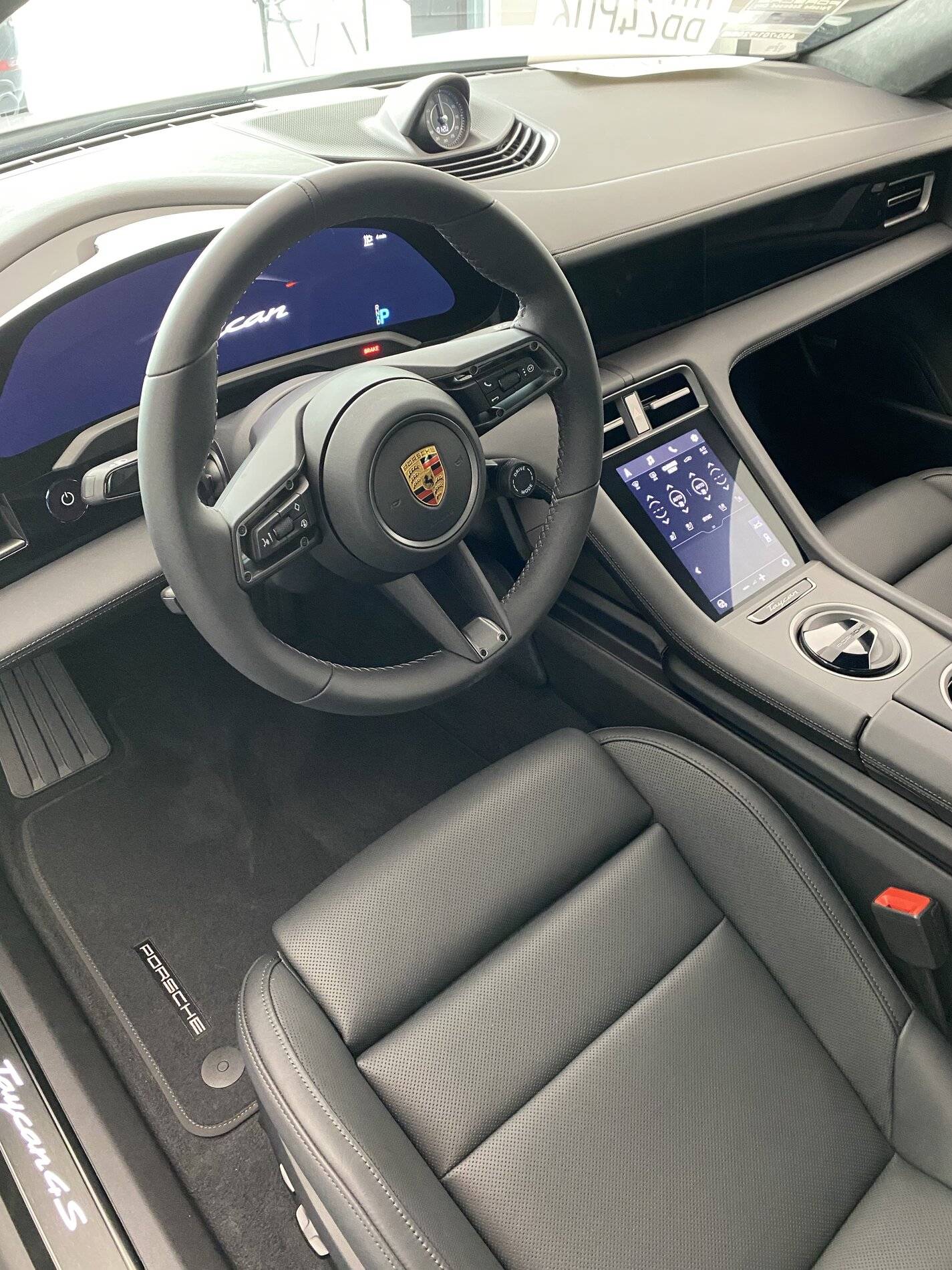 Porsche Taycan First thoughts on my 4S OufXYz9WRRejhS7aTY7i%
