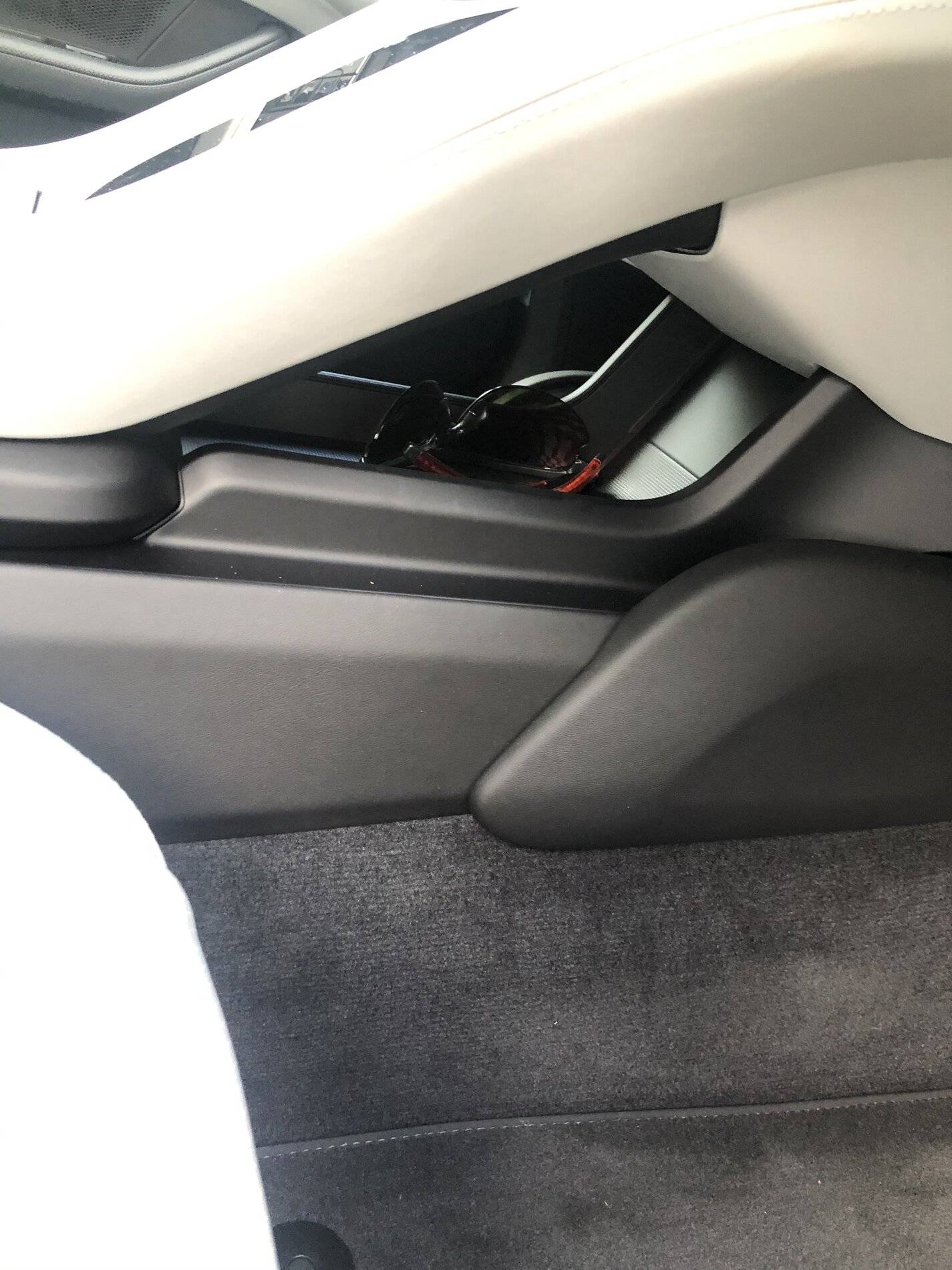 Porsche Taycan Storage package!! 997B0F09-17F4-41AC-AA47-B966C956DC8B