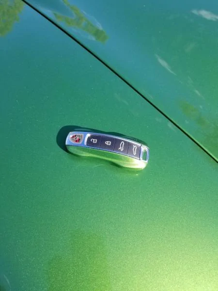 Porsche Taycan Ask a Porsche Dealer Anything Taycan Key_01