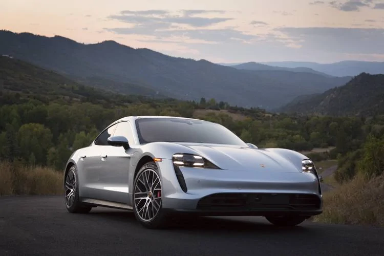 Porsche Taycan Location! Location! Location!  Post Artistic Photos of Your Taycan with Scenery C-_N0A9019