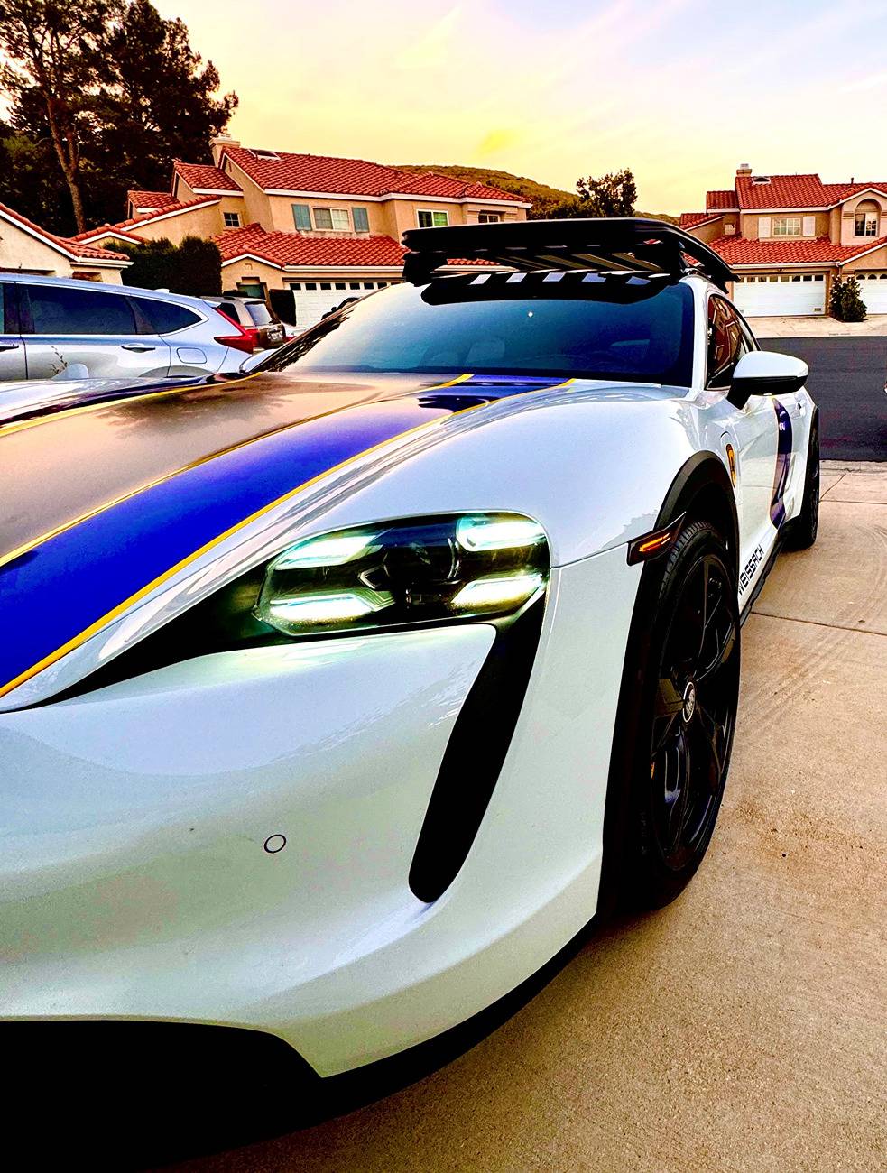 Porsche Taycan Taycan Dakar Style ttttt