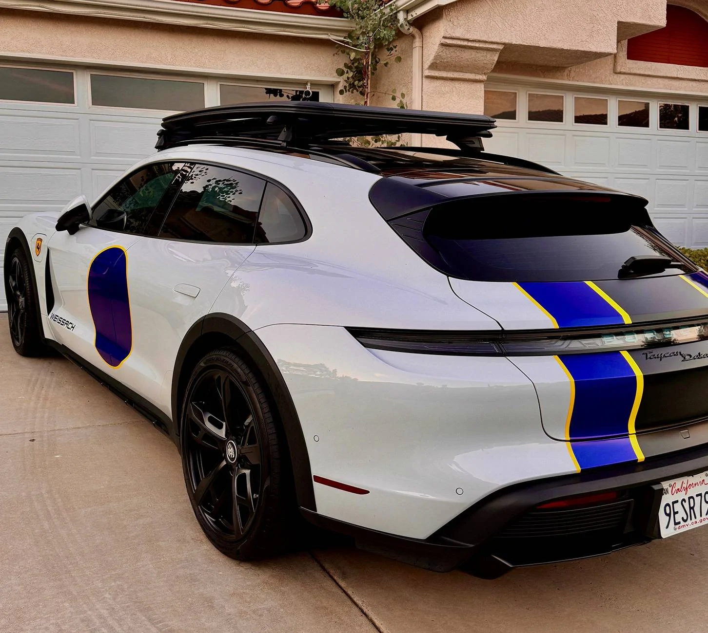 Porsche Taycan Taycan Dakar Style tt
