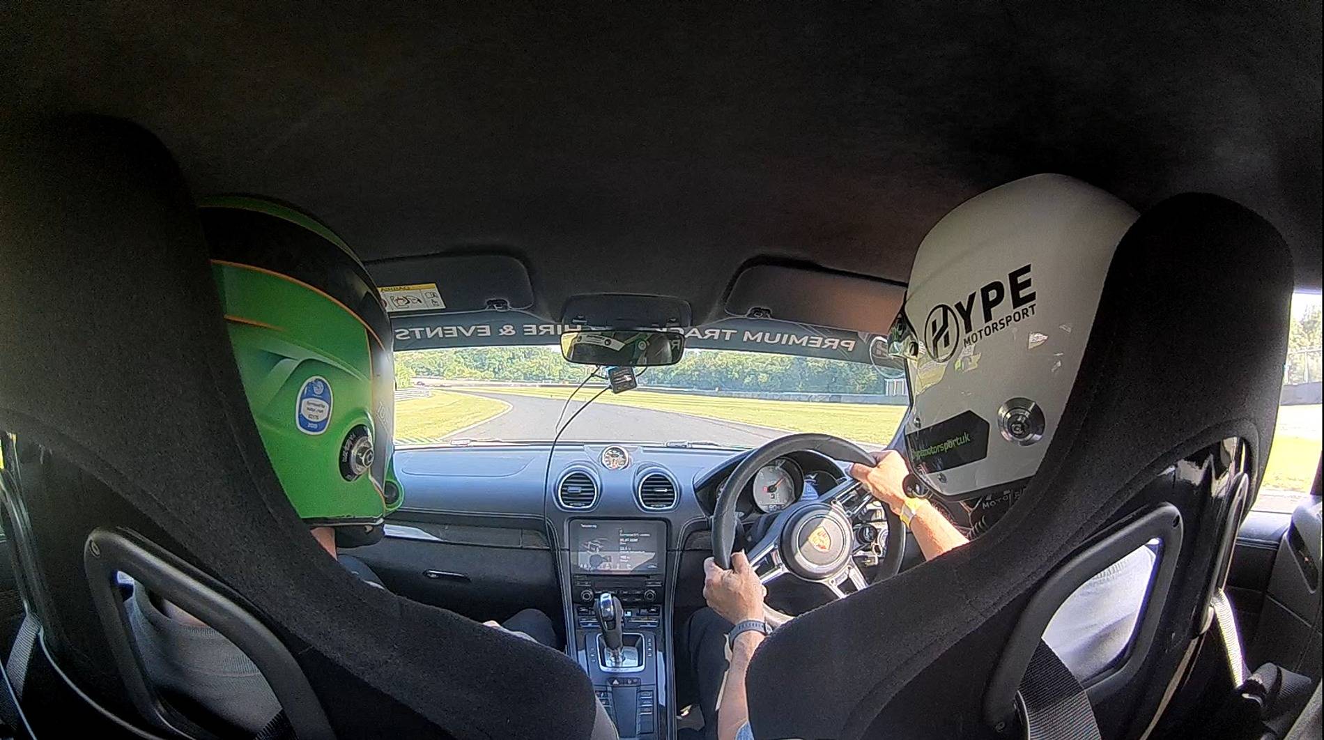 Porsche Taycan Sim Racing ? 6 Island exit