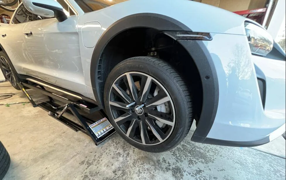 Porsche Taycan Cheap Tires - Scary!! 1723967990073-4z