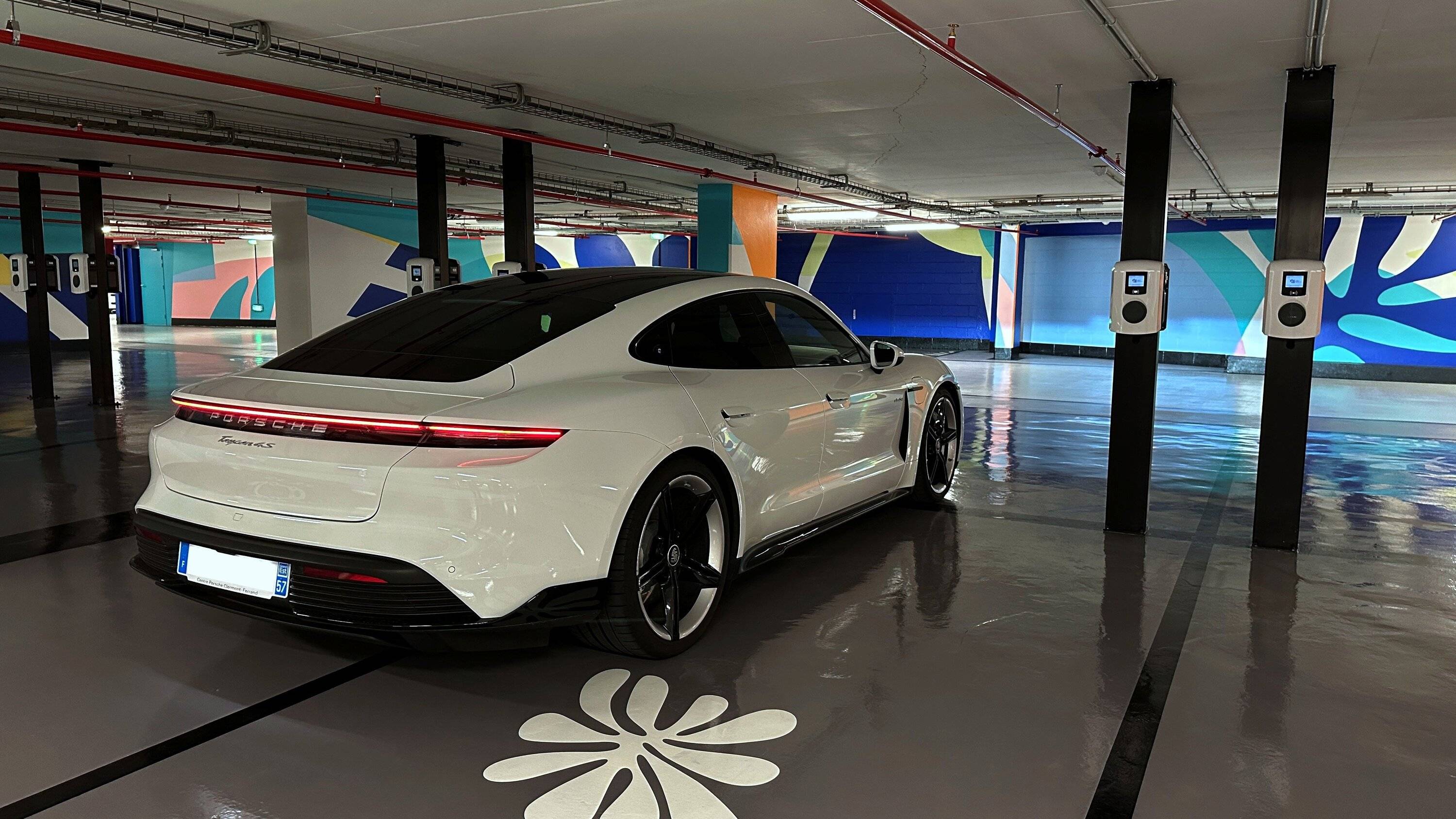 Porsche Taycan 500 EV charging spots in this underground parking IMG_3279.JPG