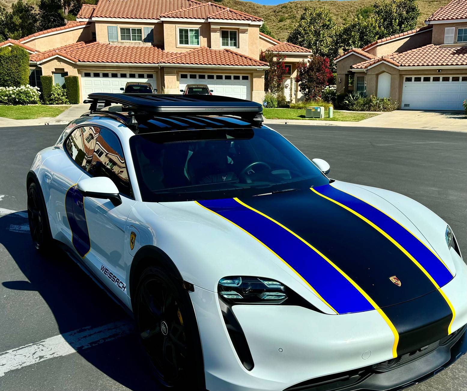 Porsche Taycan Taycan Dakar Style Taycan