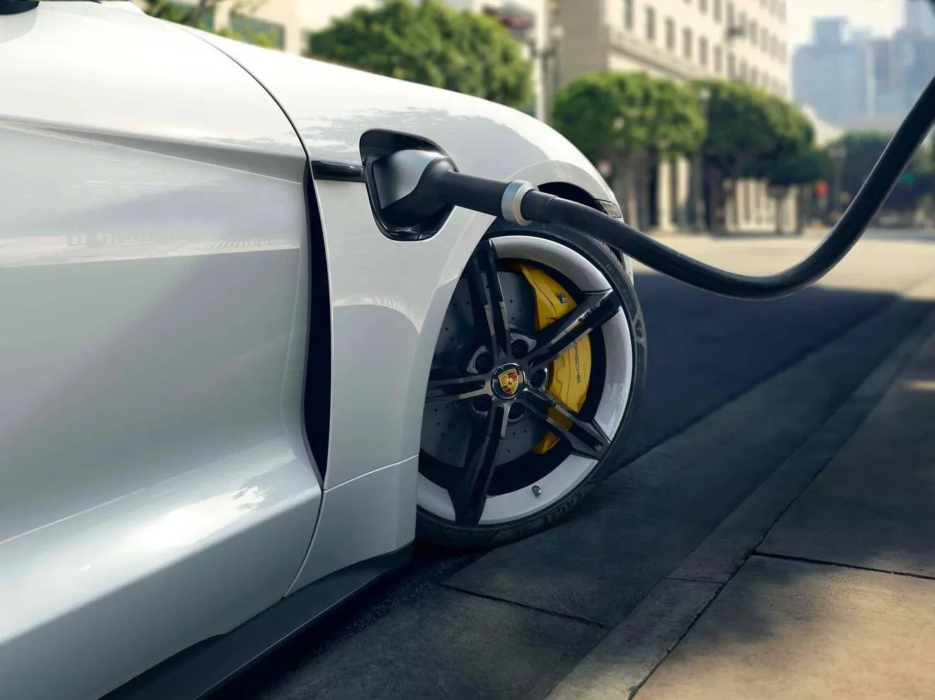 Porsche Taycan New Mission E wheels are hideous, but….. 1724725416889-7s