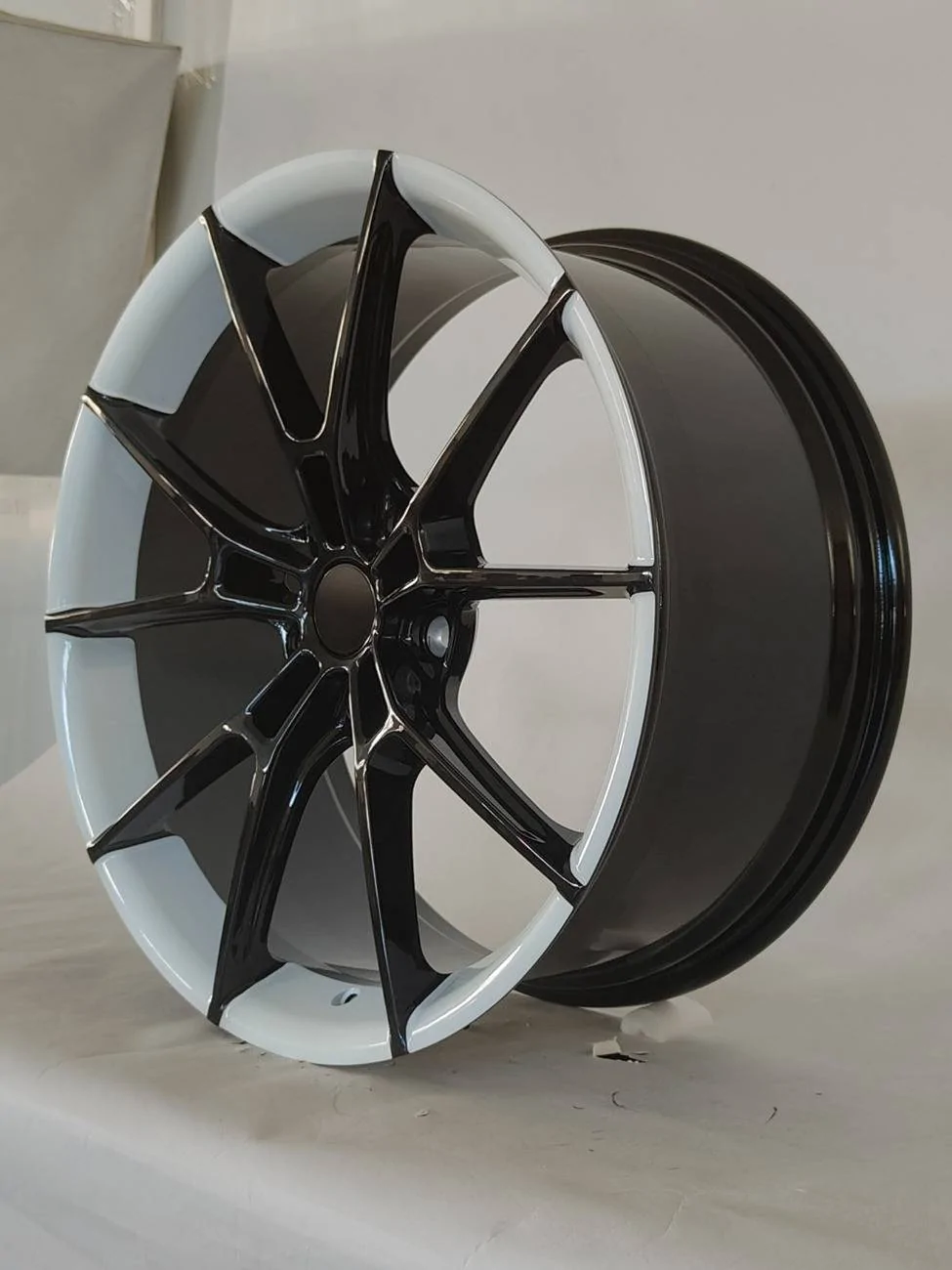 Porsche Taycan Porsche Taycan Aftermarket Wheel WhatsApp Image 2024-08-29 at 2.03.13 AM (1)