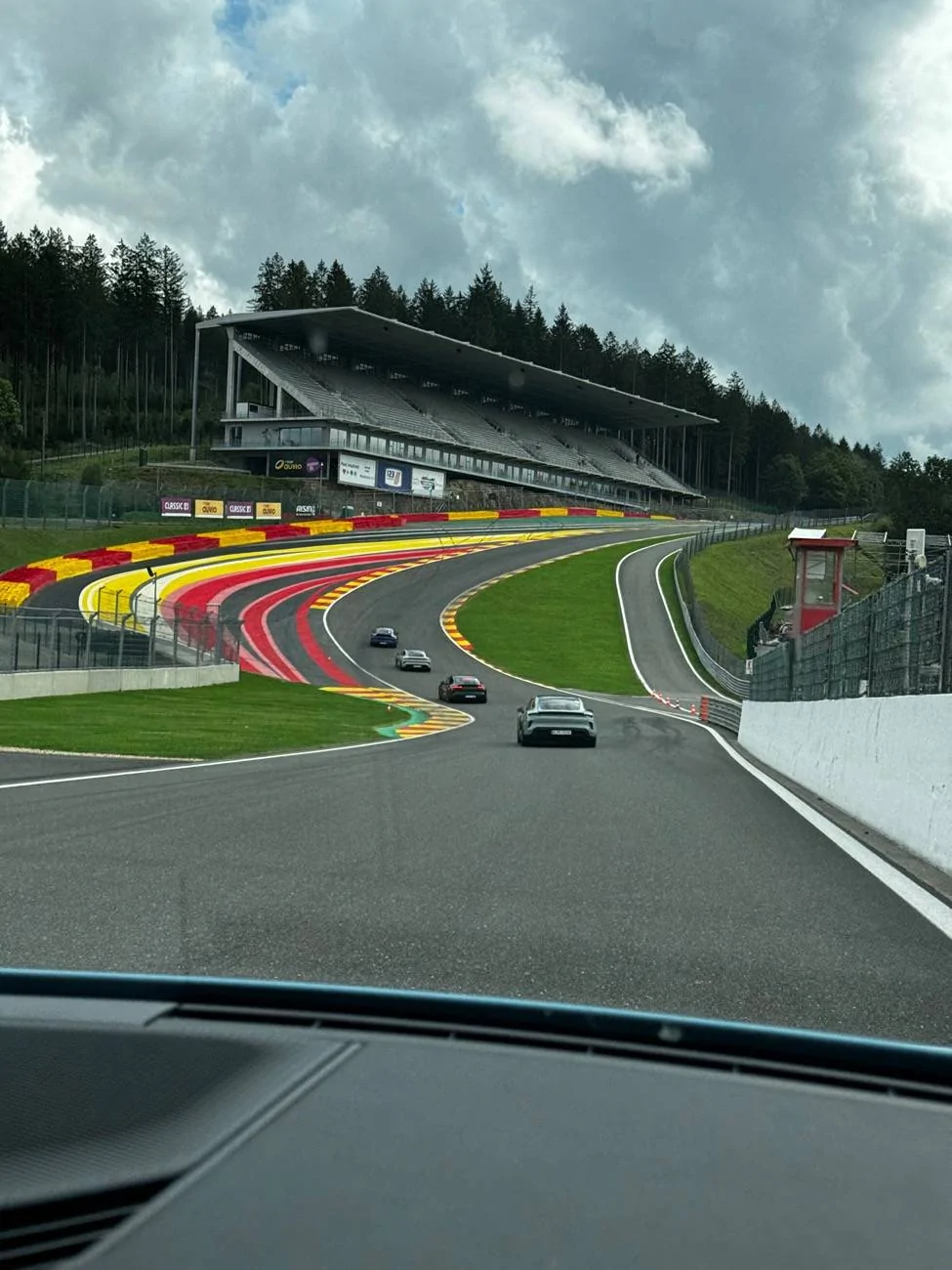 Porsche Taycan Taycan Turbo S Refresh (J1.2) Track experience day on Spa Francorchamps IMG_2350