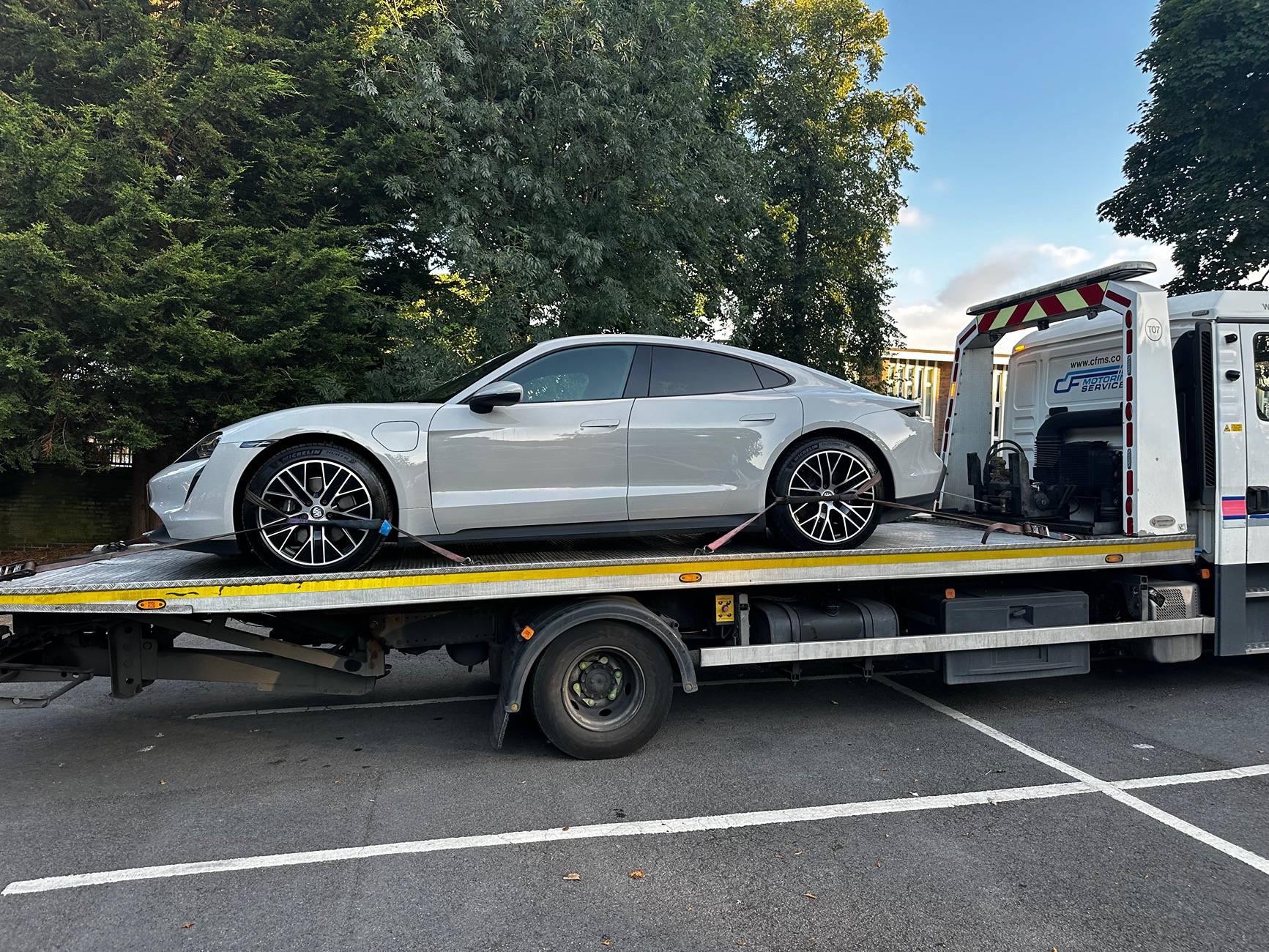 Porsche Taycan Battery caput after UK brake recall IMG_1725