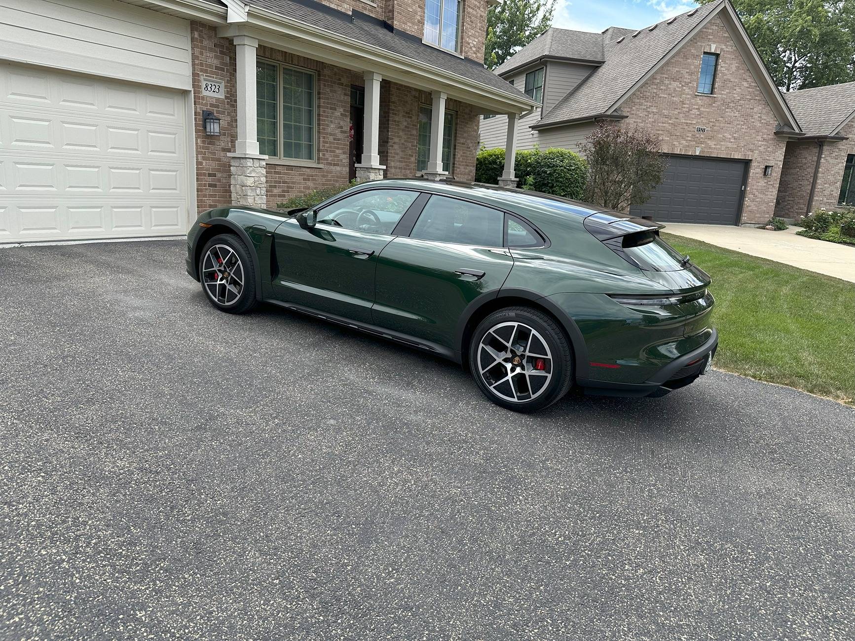 Porsche Taycan 1000 miles driven on 2025 4S CT  -- Comparing to my 2022 4 CT IMG_4301