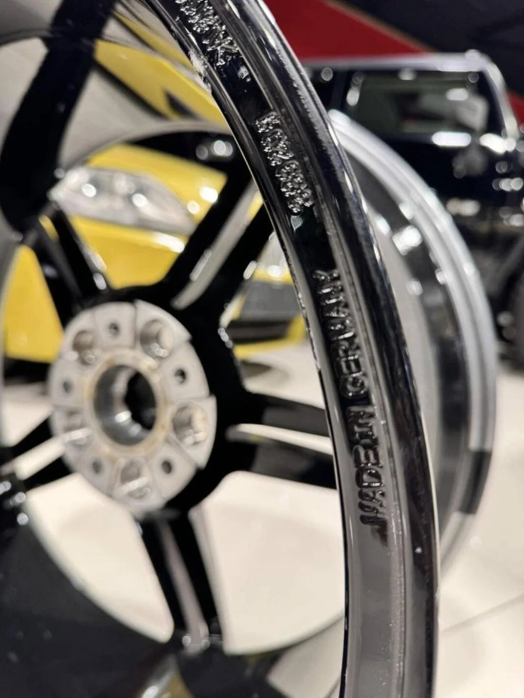 Porsche Taycan Help! Are These Authentic/OEM Mission E Rims? Screenshot 2024-09-08 at 8.27.15 PM