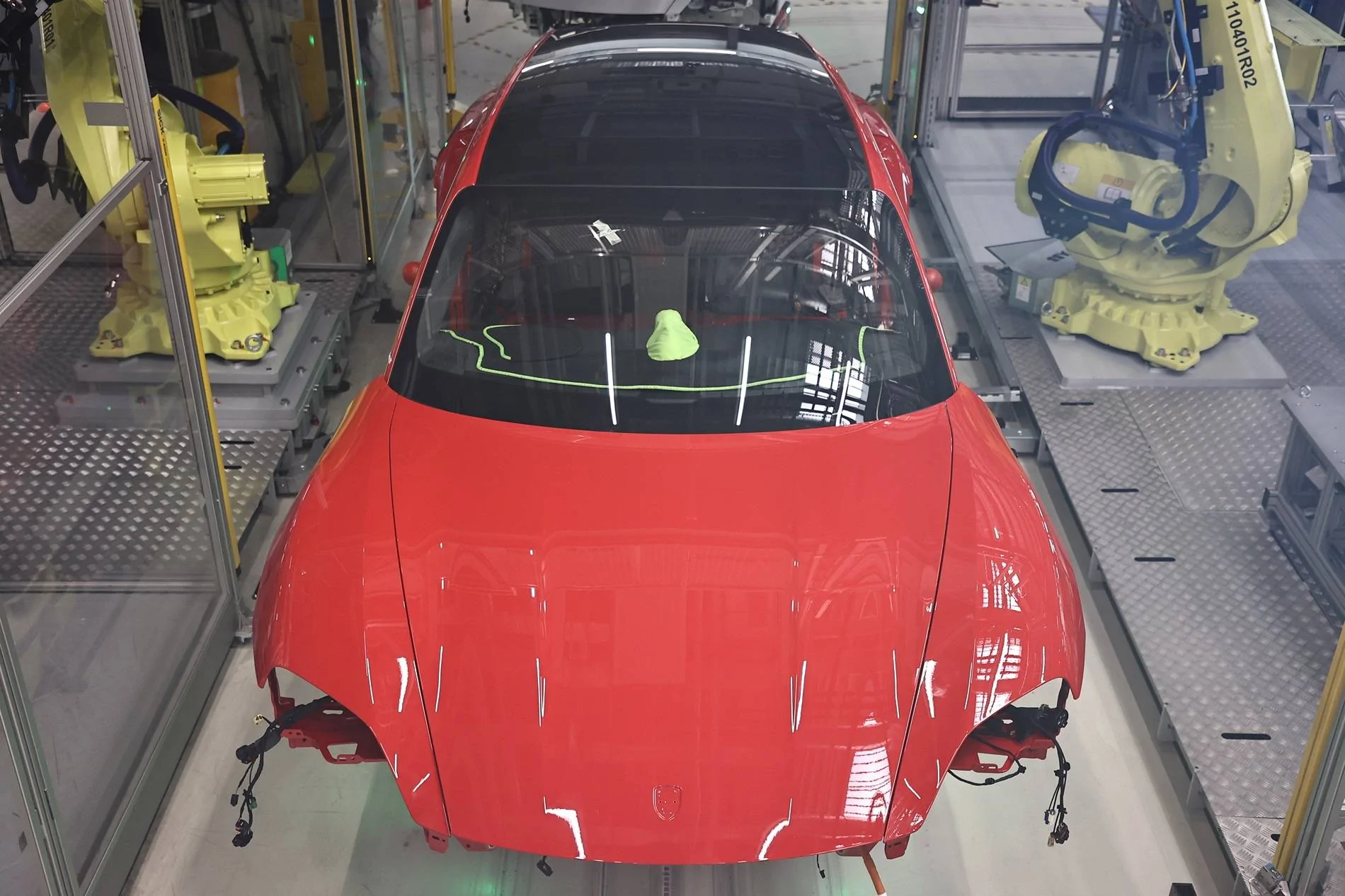 Porsche Taycan Not long to go… Taycan_Turbo_S_Sport_Turismo_Taycan_assembly_installation_windshield