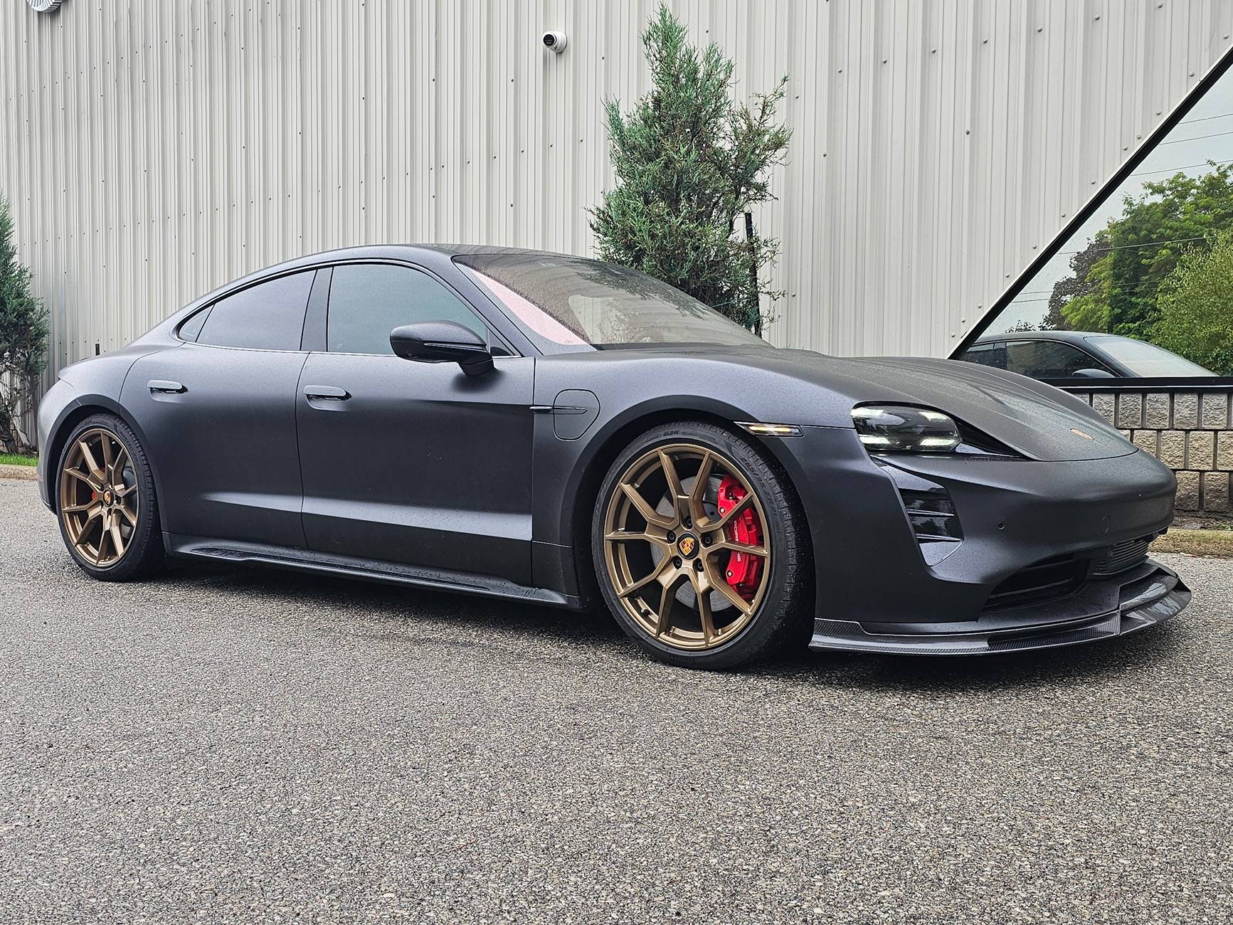 Porsche Taycan Powder coated my black RS Spyders wheels to bronze 20240924_134625