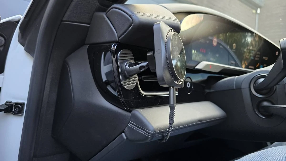 Porsche Taycan My 3D printed Taycan phone holder 20241005_173227