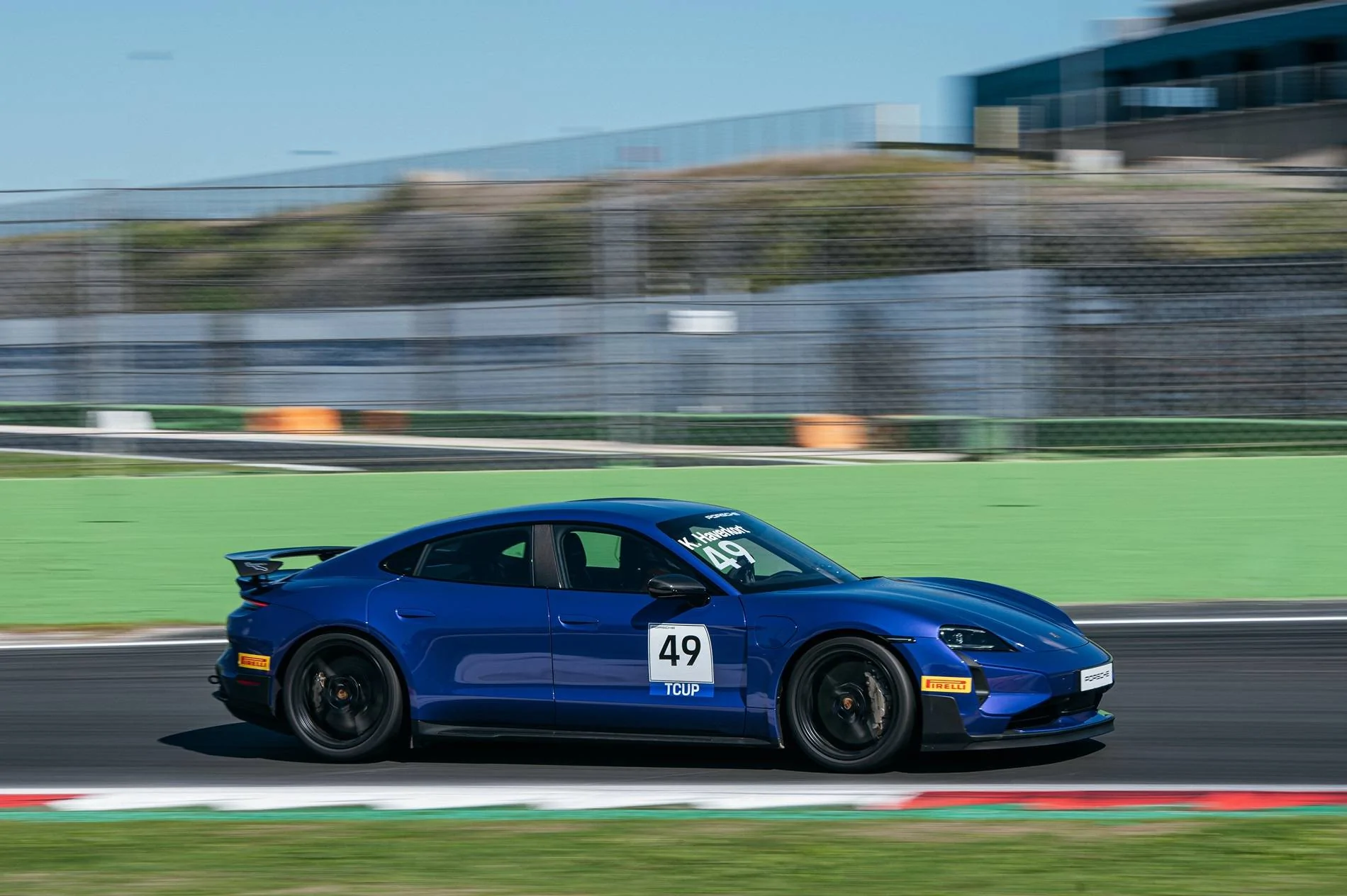 Porsche Taycan Porsche Taycan Cup 2025 IMG_4194