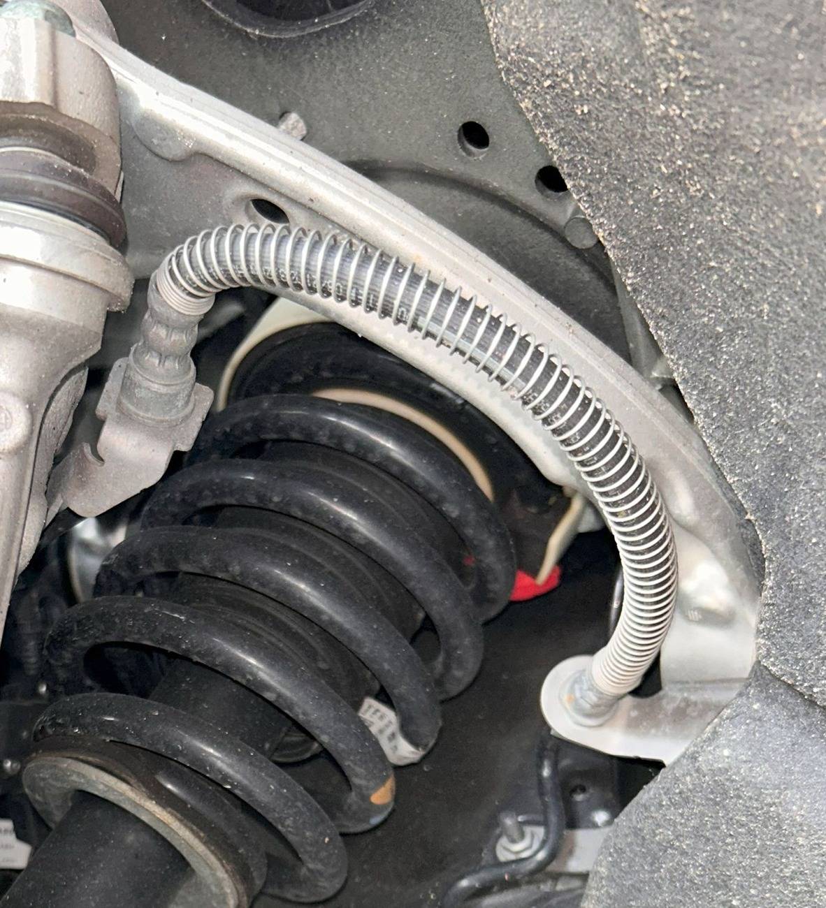 Porsche Taycan got the ARB0 brake hose recall and WPK0 PSM reprogram done left_before
