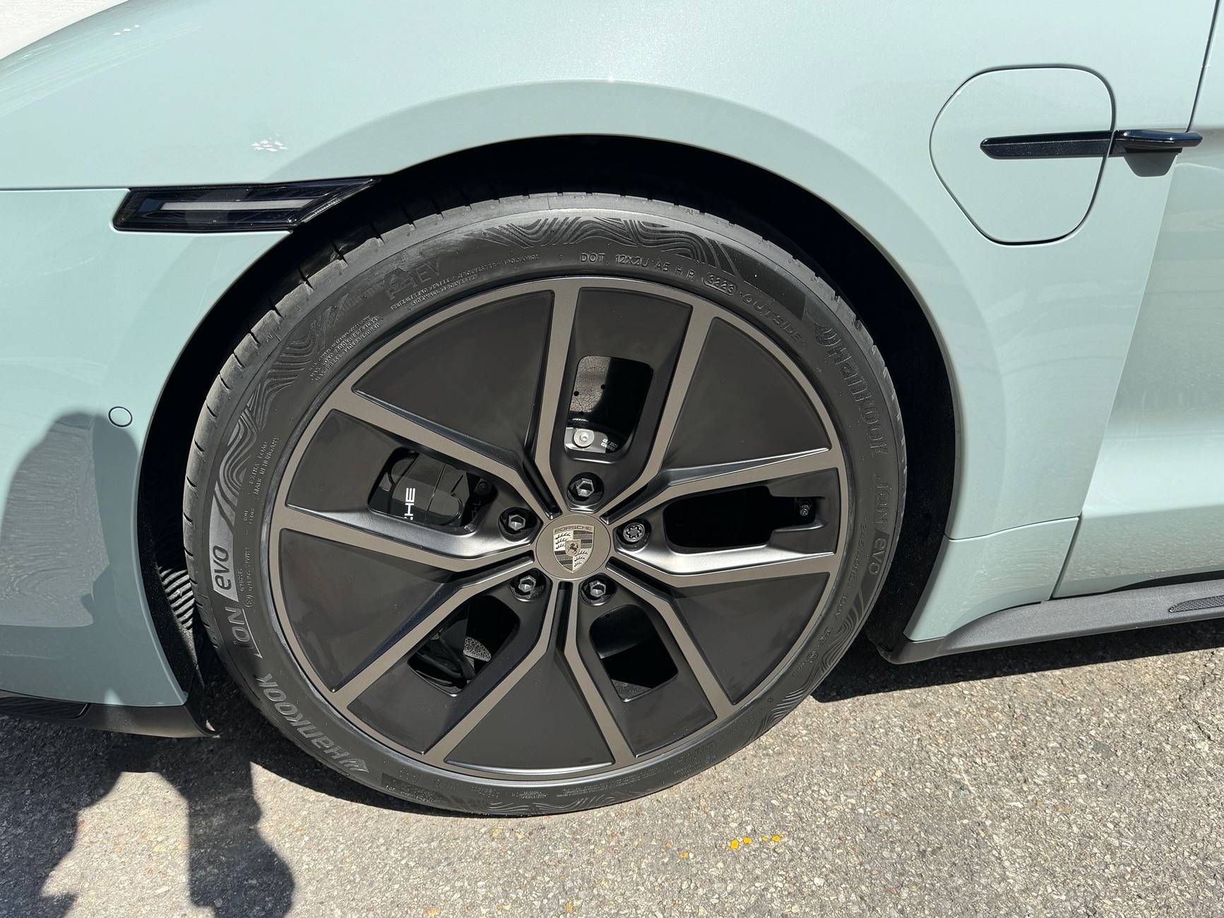 Porsche Taycan EV tires best for Taycans IMG_8083