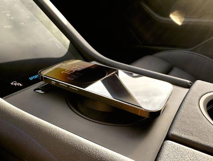 Porsche Taycan The best Taycan phone mounting solution I could find Screenshot 2024-10-16 at 10.39.37