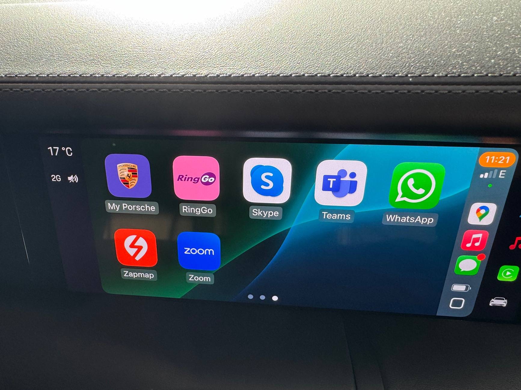 Porsche Taycan CarPlay Integrated Porsche Controls on my Taycan (w/ iOS 18.1) IMG_1741