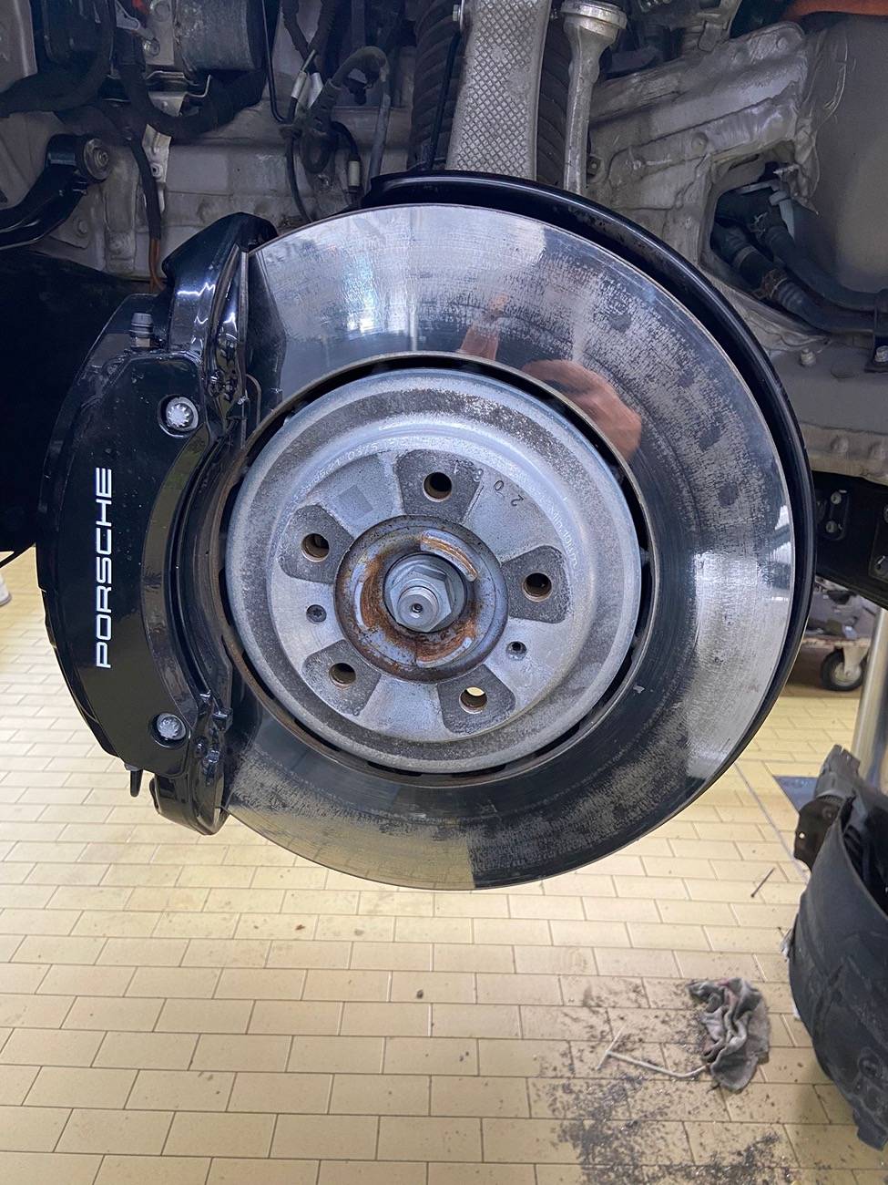 Porsche Taycan PSCB brakes, question de249971-3989-4cda-a04f-c5cc296b974a