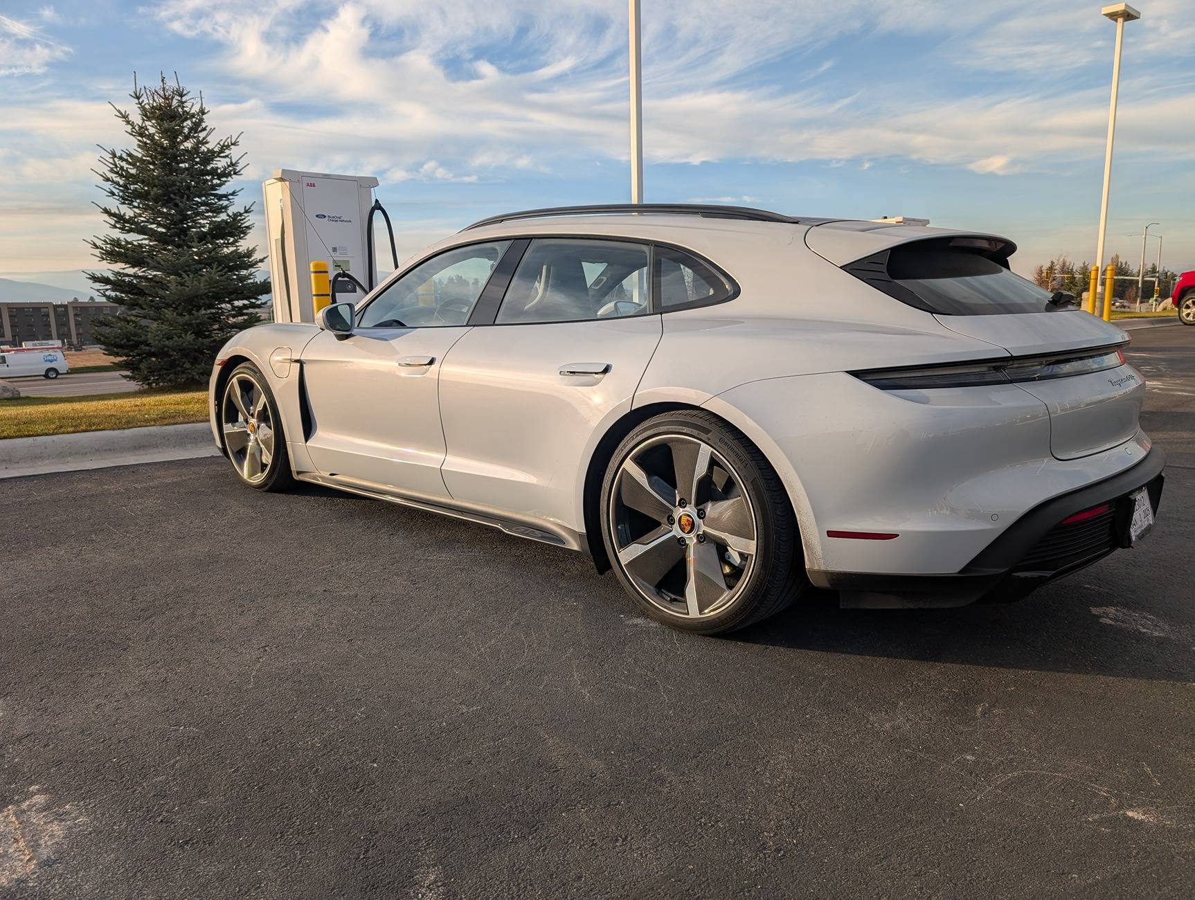 Porsche Taycan Kalispell MT --> San Francisco CA (Taycan Pickup/Delivery Report!) PXL_20241108_225210305