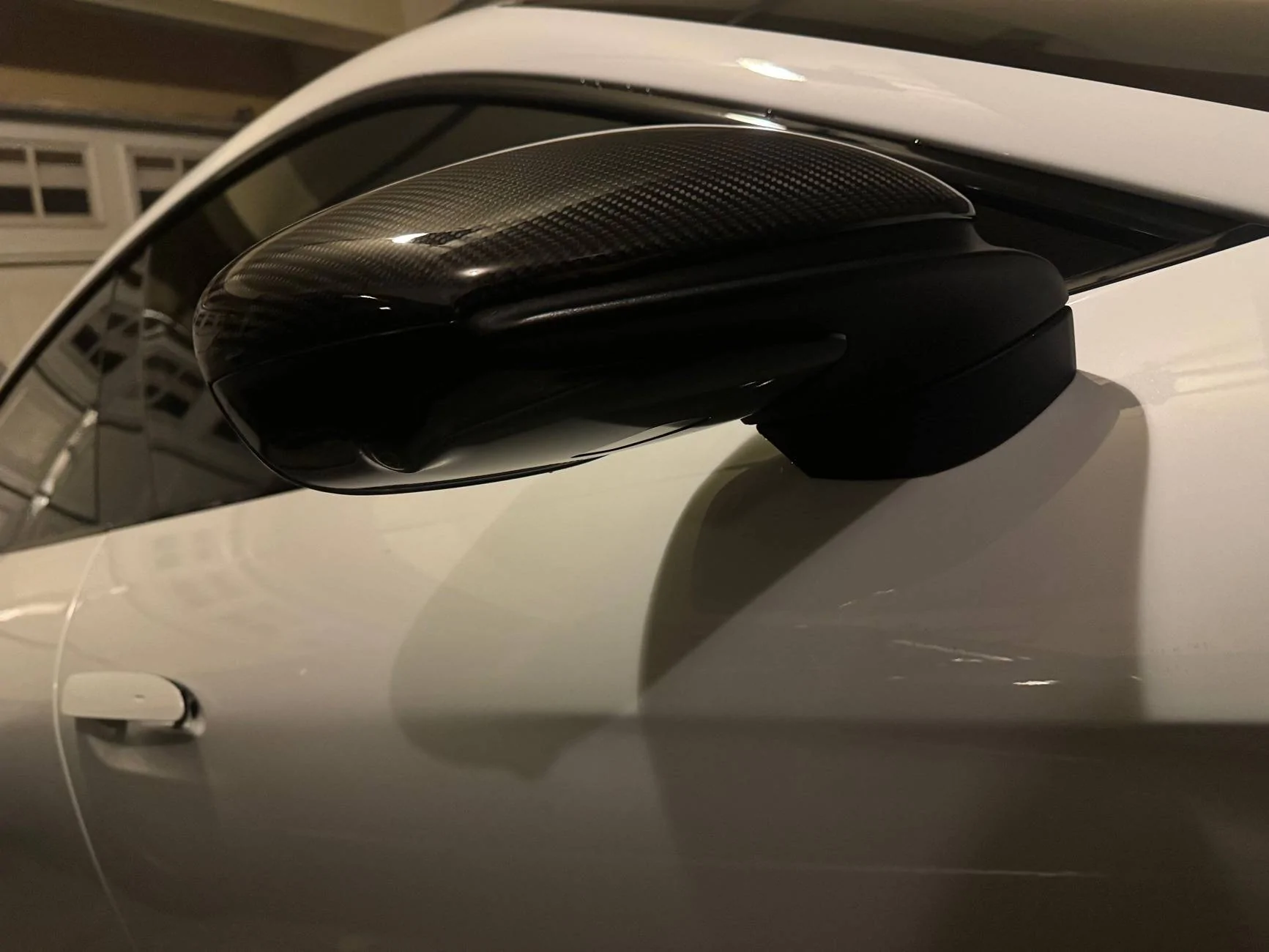 Porsche Taycan Upgrade to carbon fiber mirrors IMG_1688