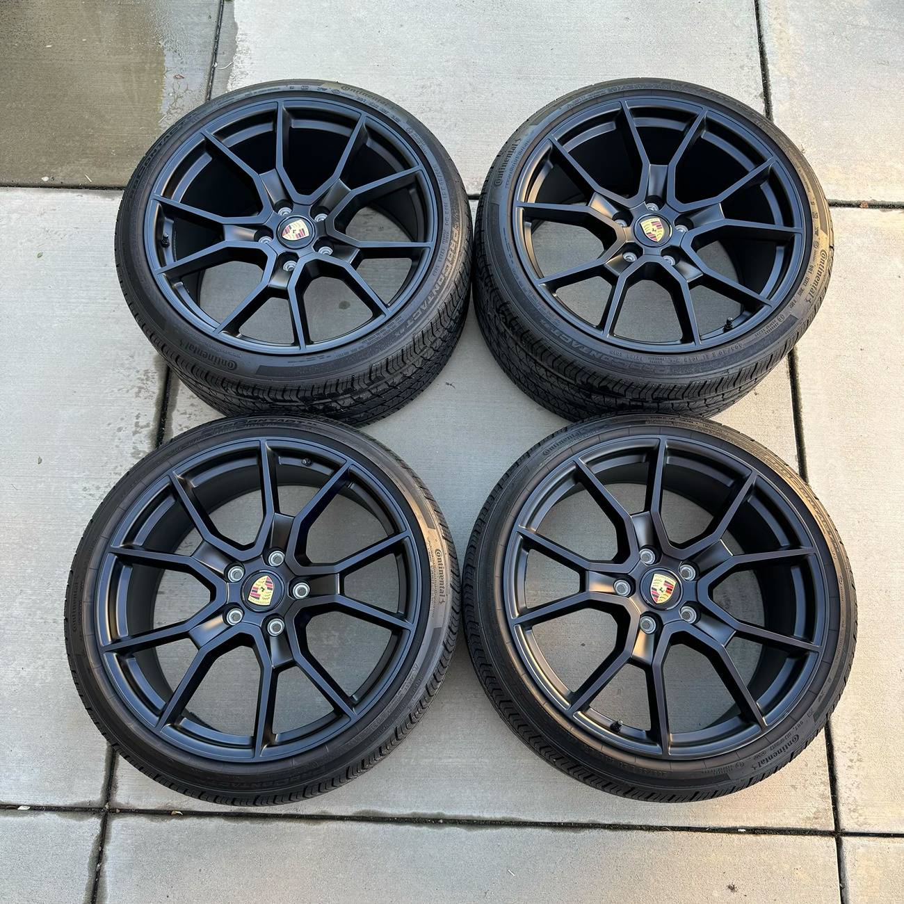 Porsche Taycan FS: 21" RS Spyder Design wheels & all-season tires from 2023 Taycan GTS (Los Angeles) 02_all_wheels_02