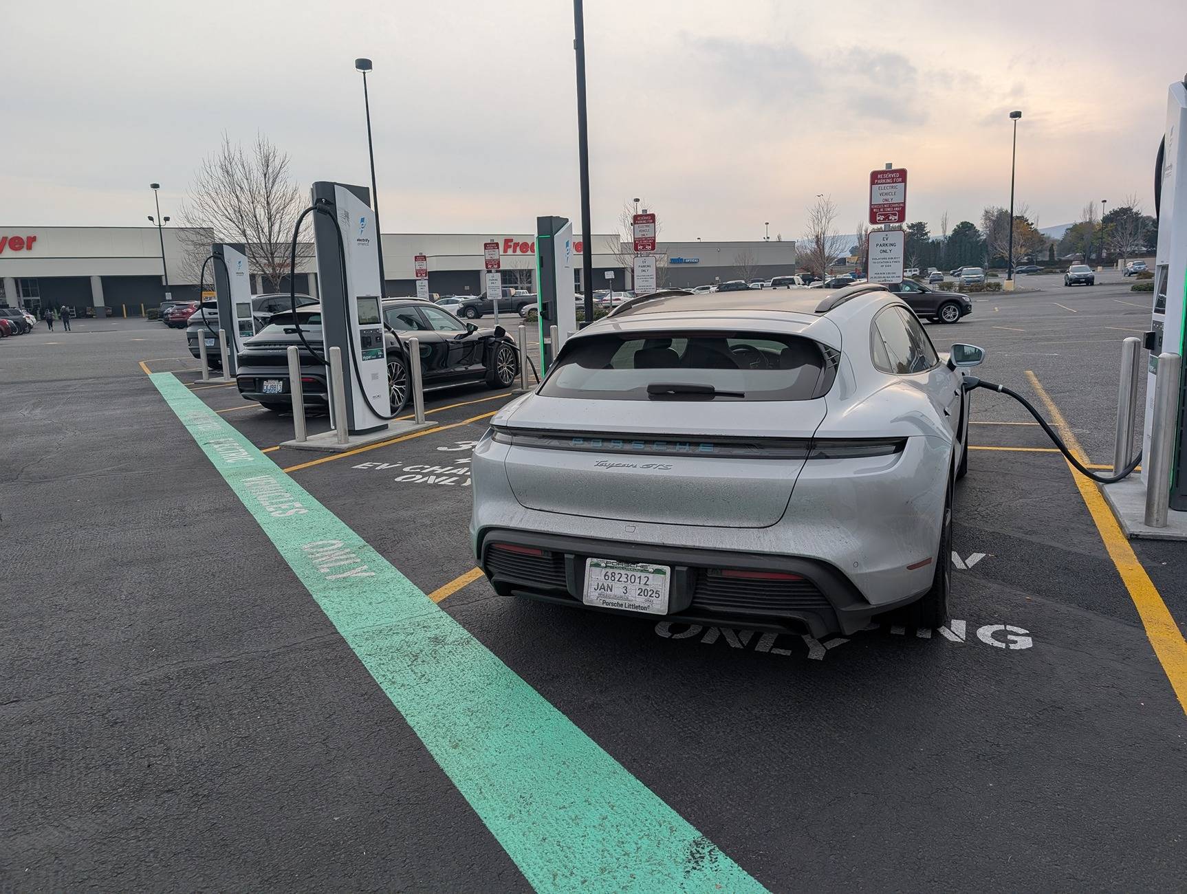 Porsche Taycan Kalispell MT --> San Francisco CA (Taycan Pickup/Delivery Report!) PXL_20241109_193137745
