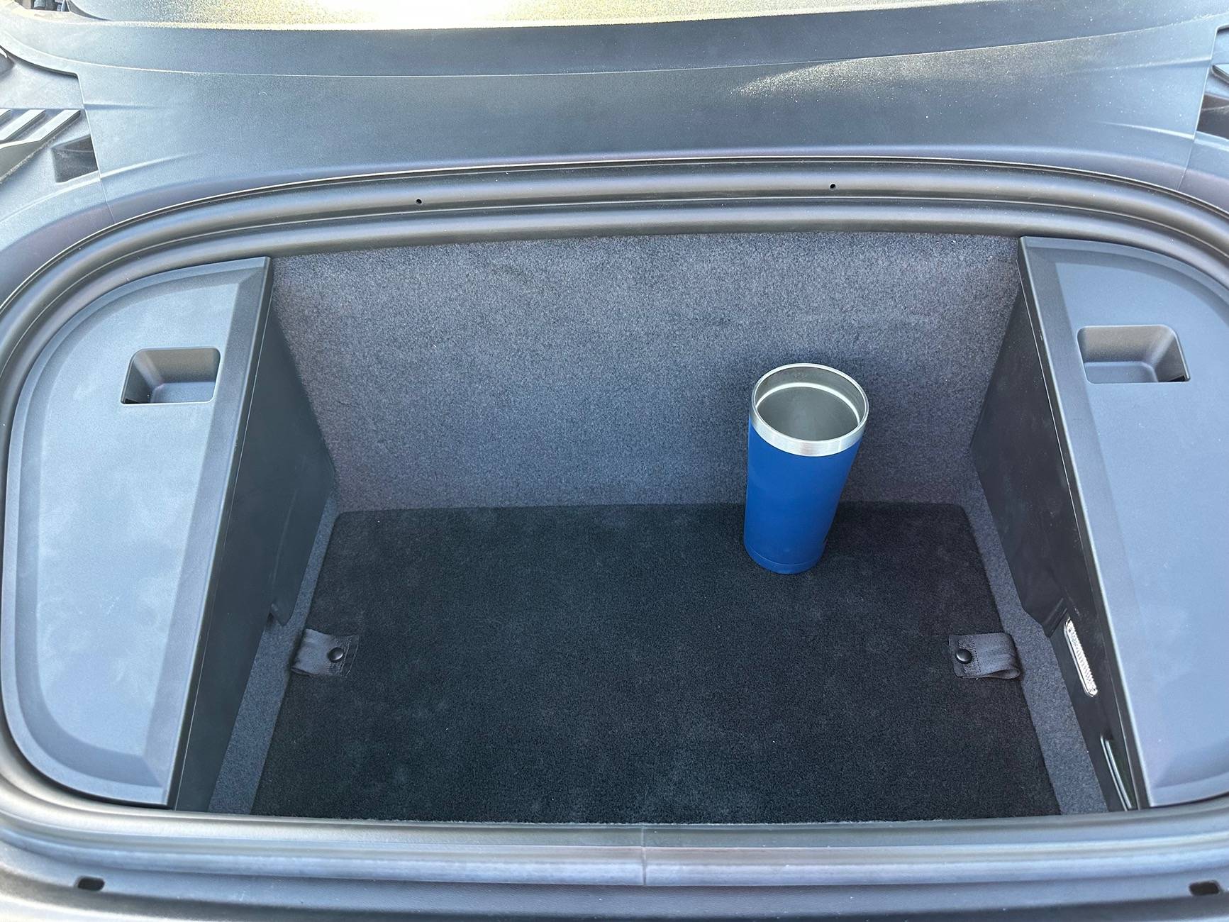 Porsche Taycan Subwoofer upgraded! IMG_2490
