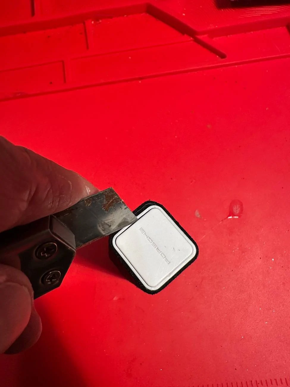 Porsche Taycan Touch screen cleaning fluid replacement IMG_3702