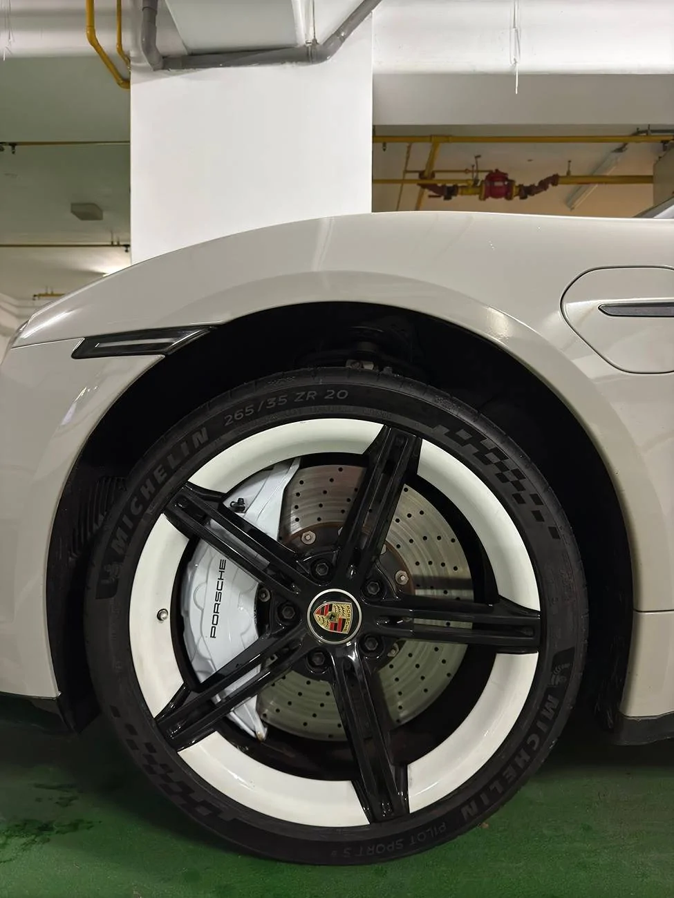 Porsche Taycan Michelin Pilot Sprot S5 IMG_8959