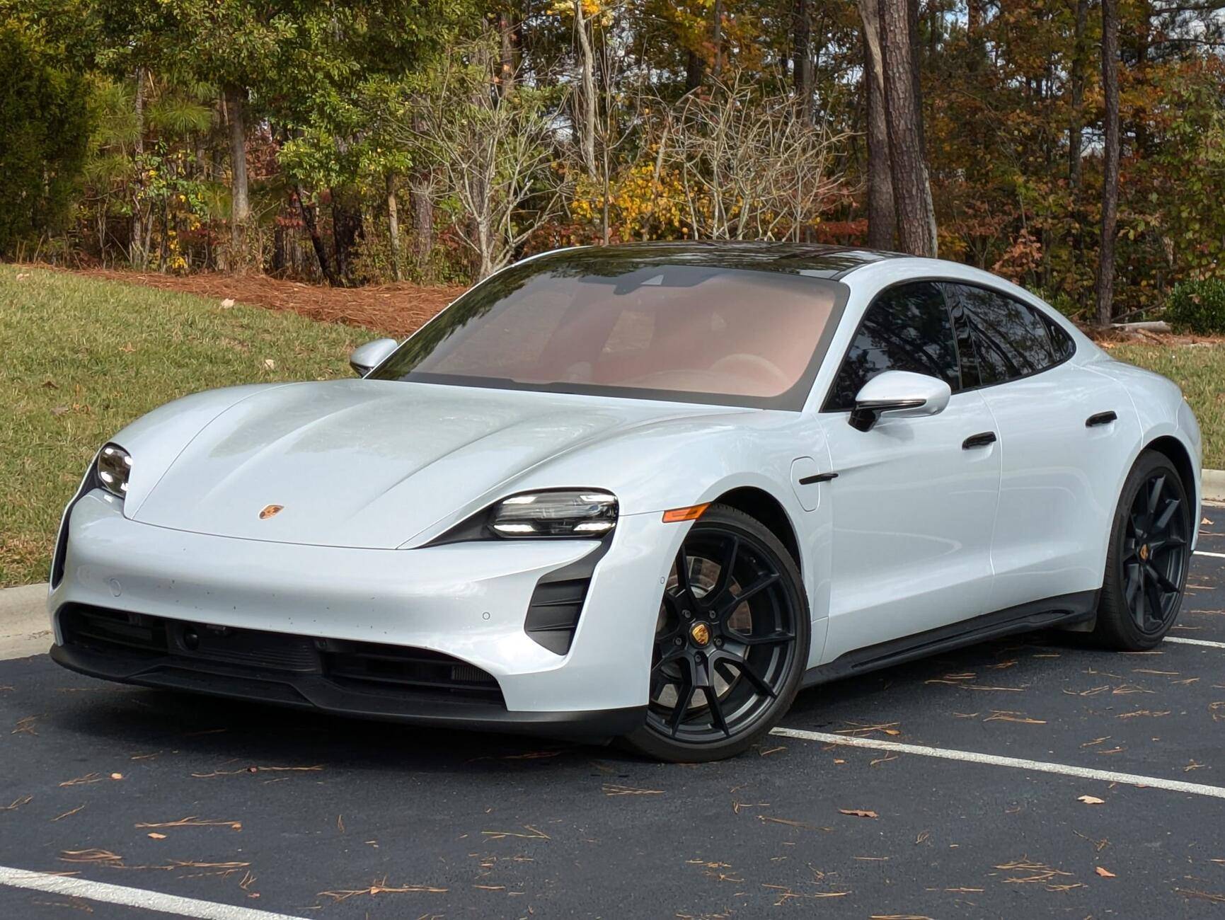 Porsche Taycan Wrap or paint door handles? 1733351982587-7z