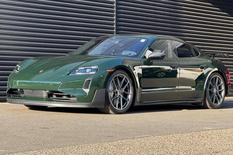 Porsche Taycan 🎨 PTS: PAINT TO SAMPLE Taycan Club & Photos Thread e7f29216749c0332835b4877e15fb8d3