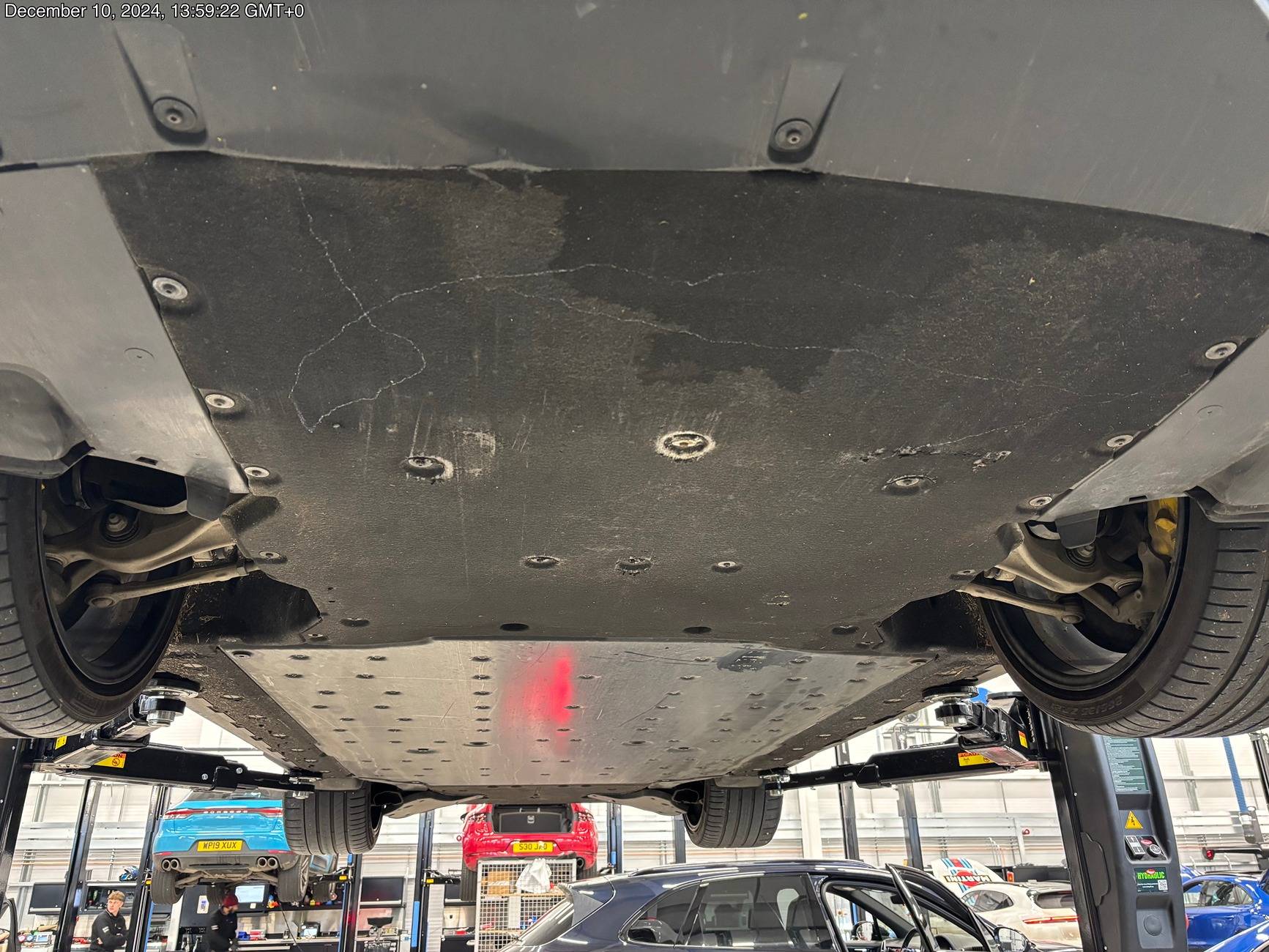 Porsche Taycan Bottomed Out - £6,000 Bill + £26,000 for a battery 1