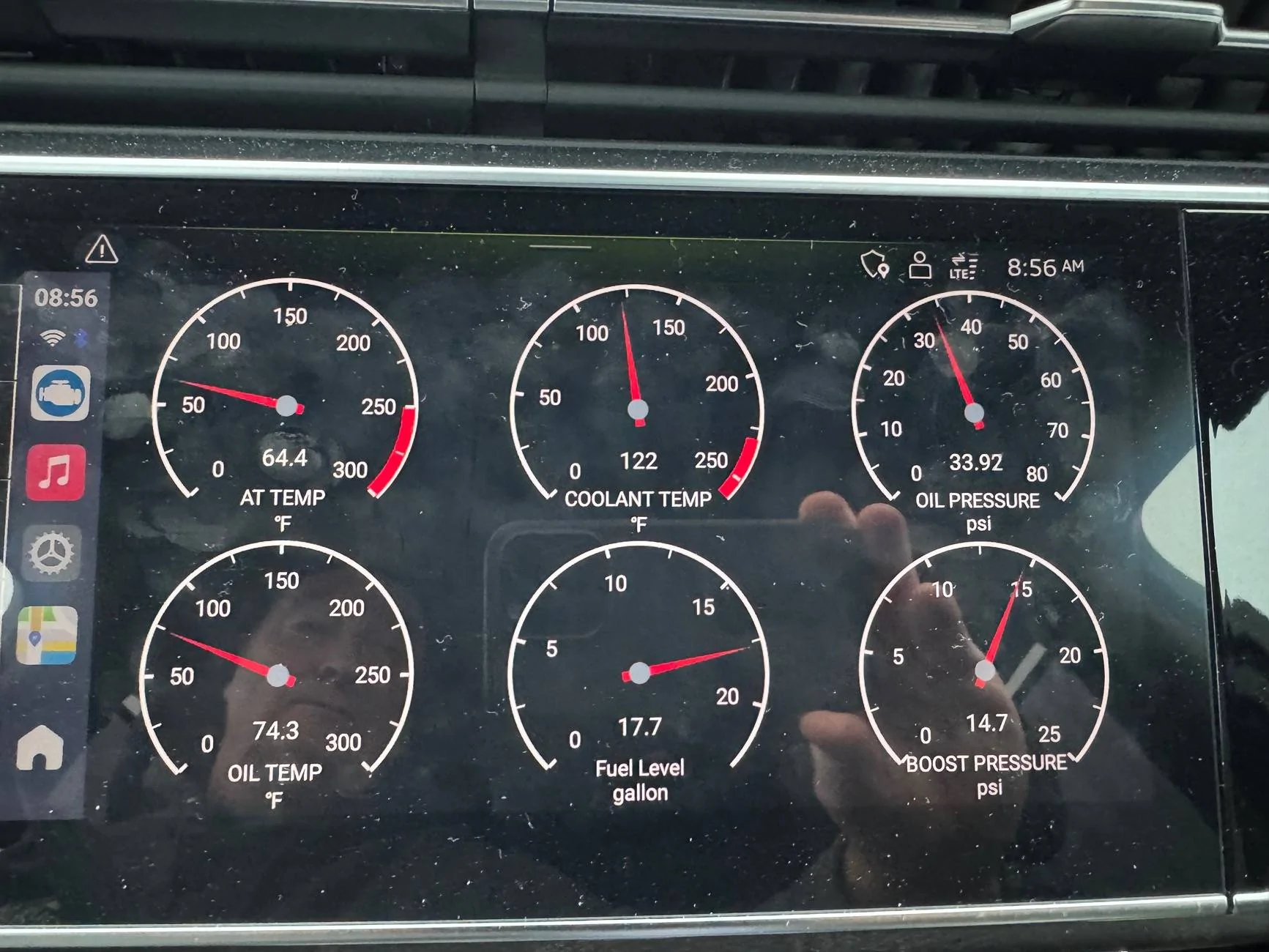 Porsche Taycan New PCM feature: YouTube integration for J1.2 Taycan ... maybe hope for pre facelift J1 Taycan? IMG_0975