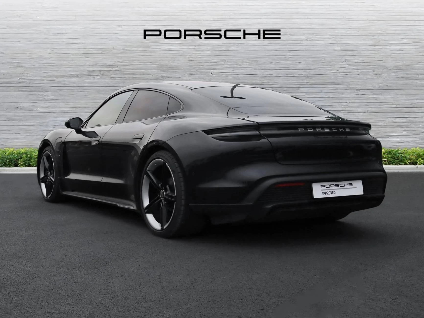 Porsche Taycan Buying Advice, new Porsche (Taycan Turbo S) IMG_8404