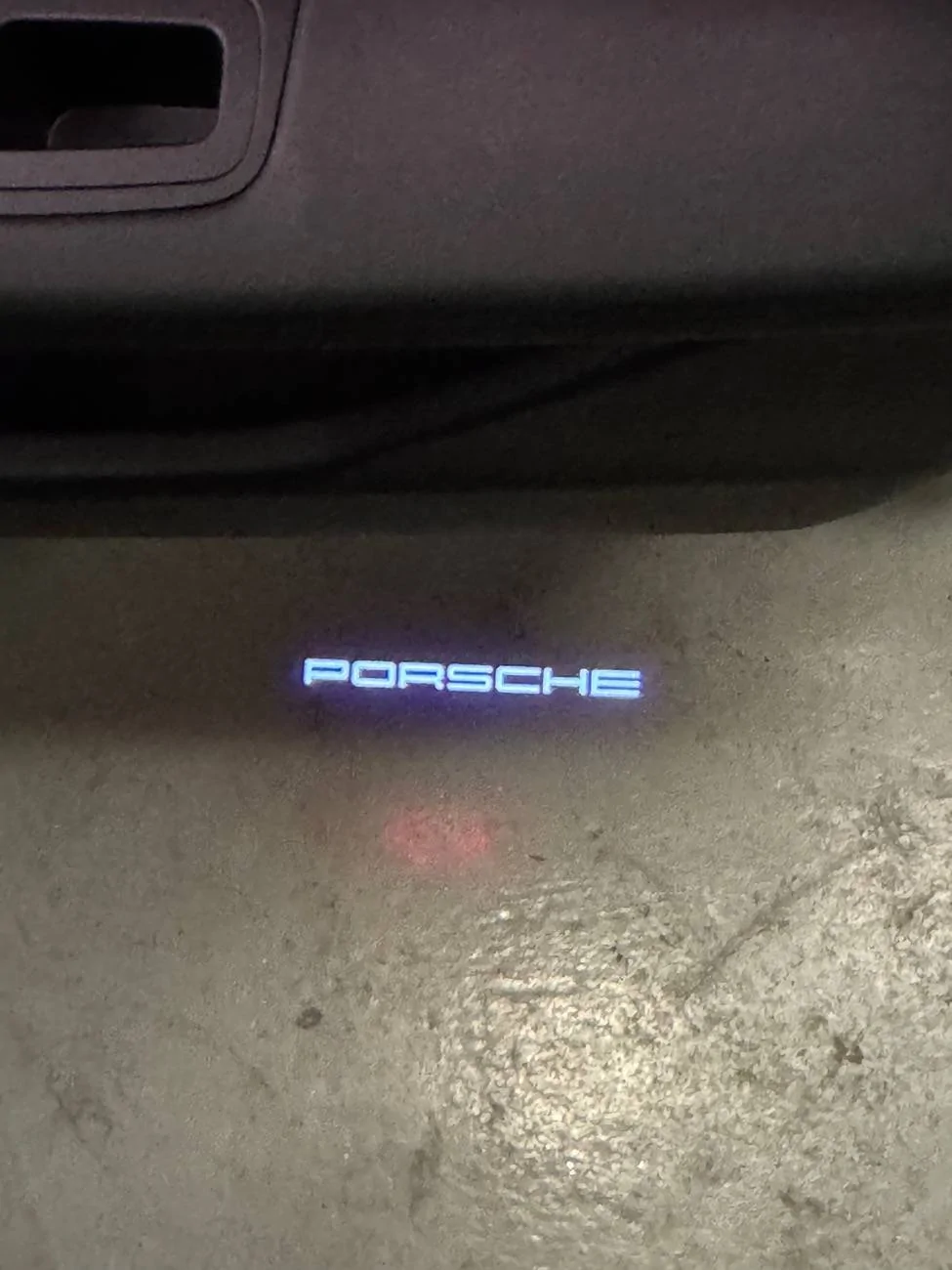 Porsche Taycan Puddle lights + Side markers done IMG_3227