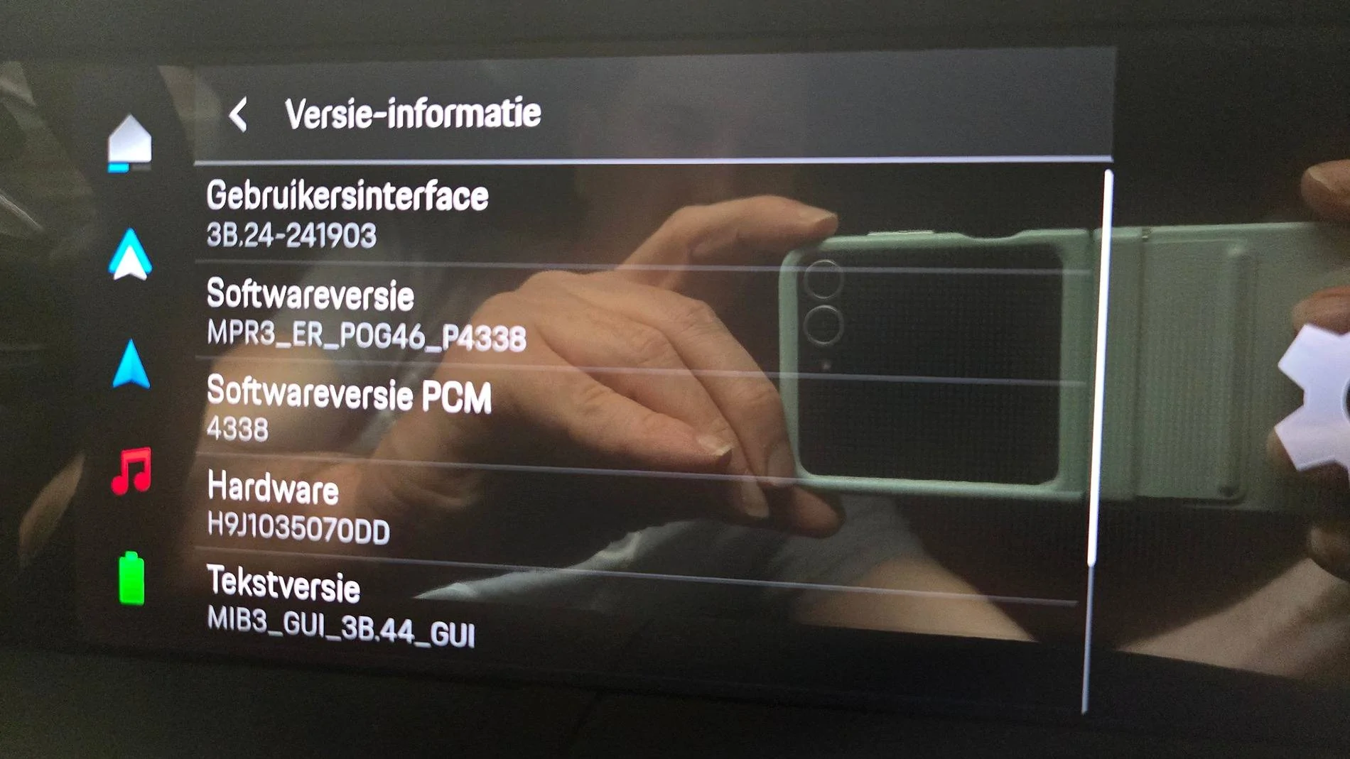 Porsche Taycan New J1.2 Taycan Software Update -- New Features Detailed 2024-12-23 18.26.24