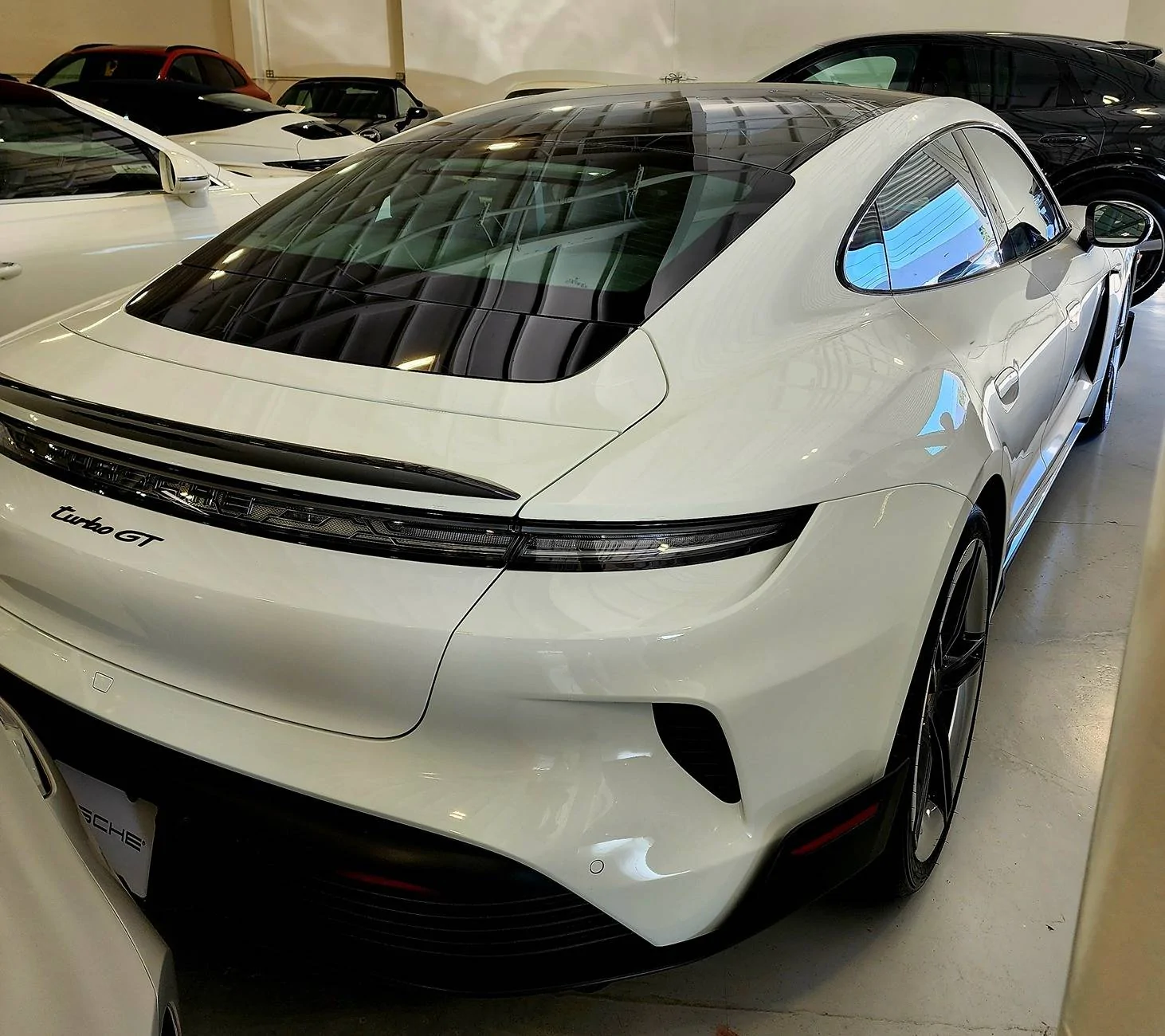 Porsche Taycan RS E-Tron GT compared to Taycan Turbo GT 20241220_112940