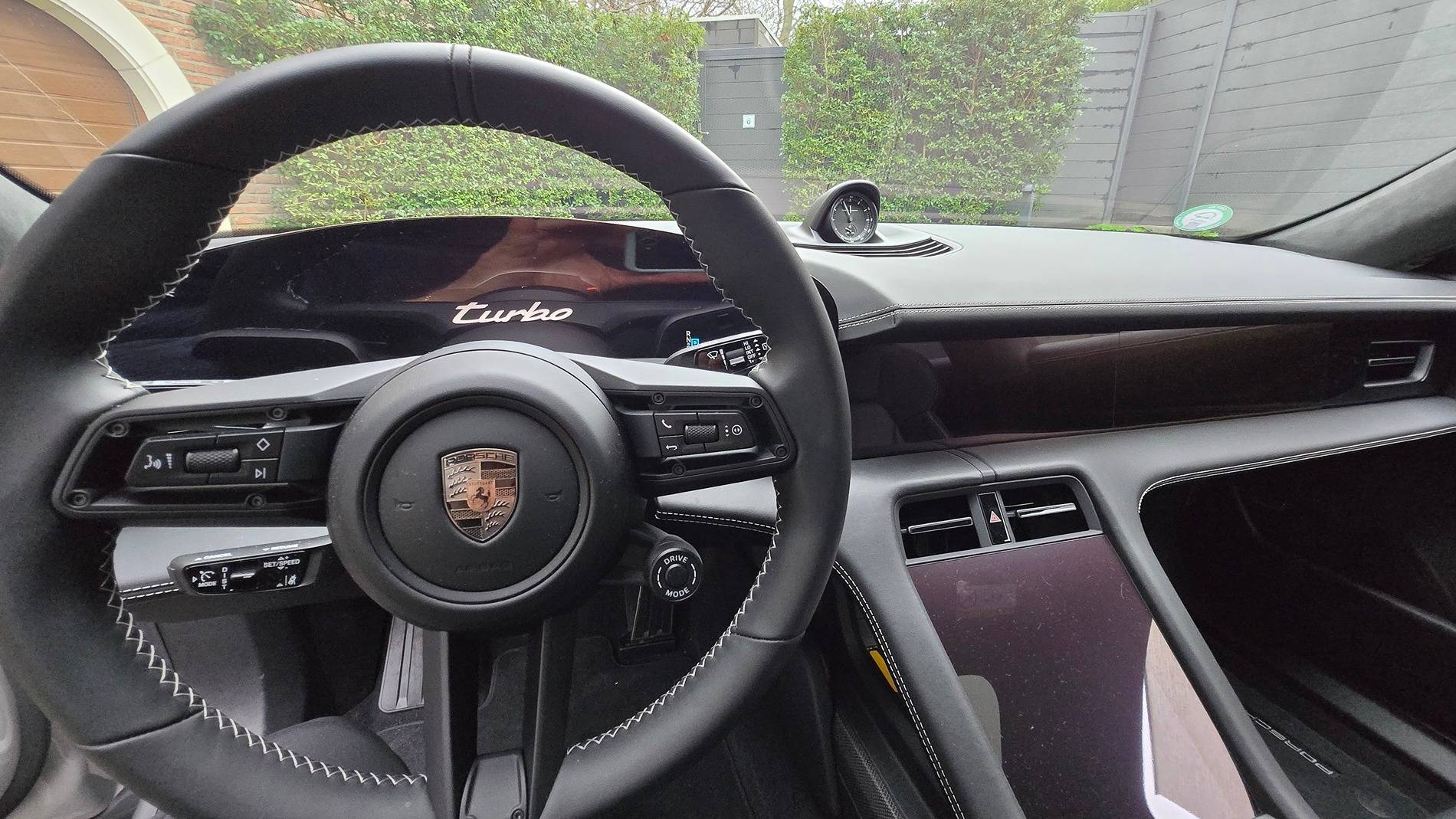 Porsche Taycan My Christmas gift: the Taycan Turbo Cross Turismo 2025! 2024-12-26 11.55.51