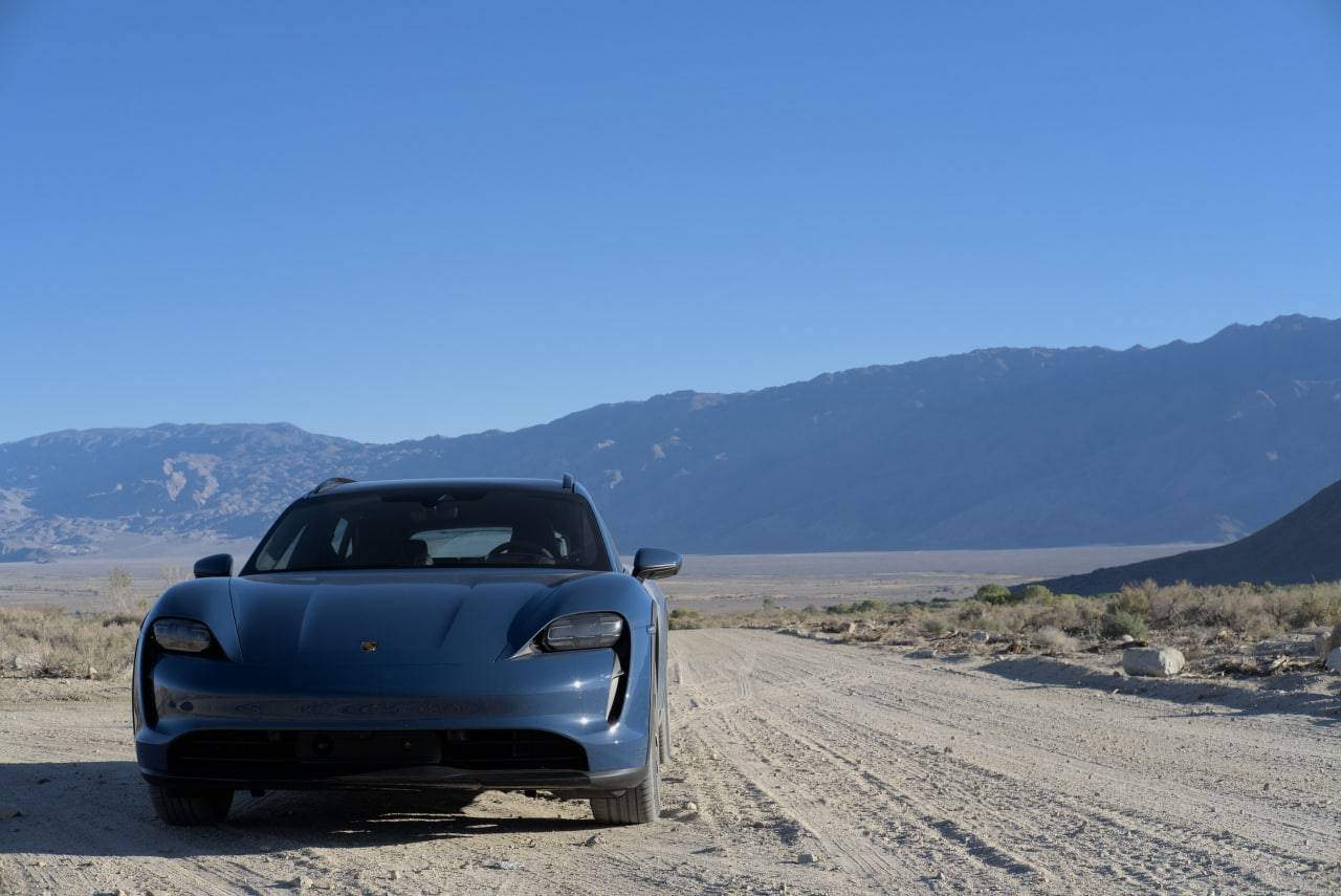 Porsche Taycan Have you taken your cross turismo off road? 1000013555