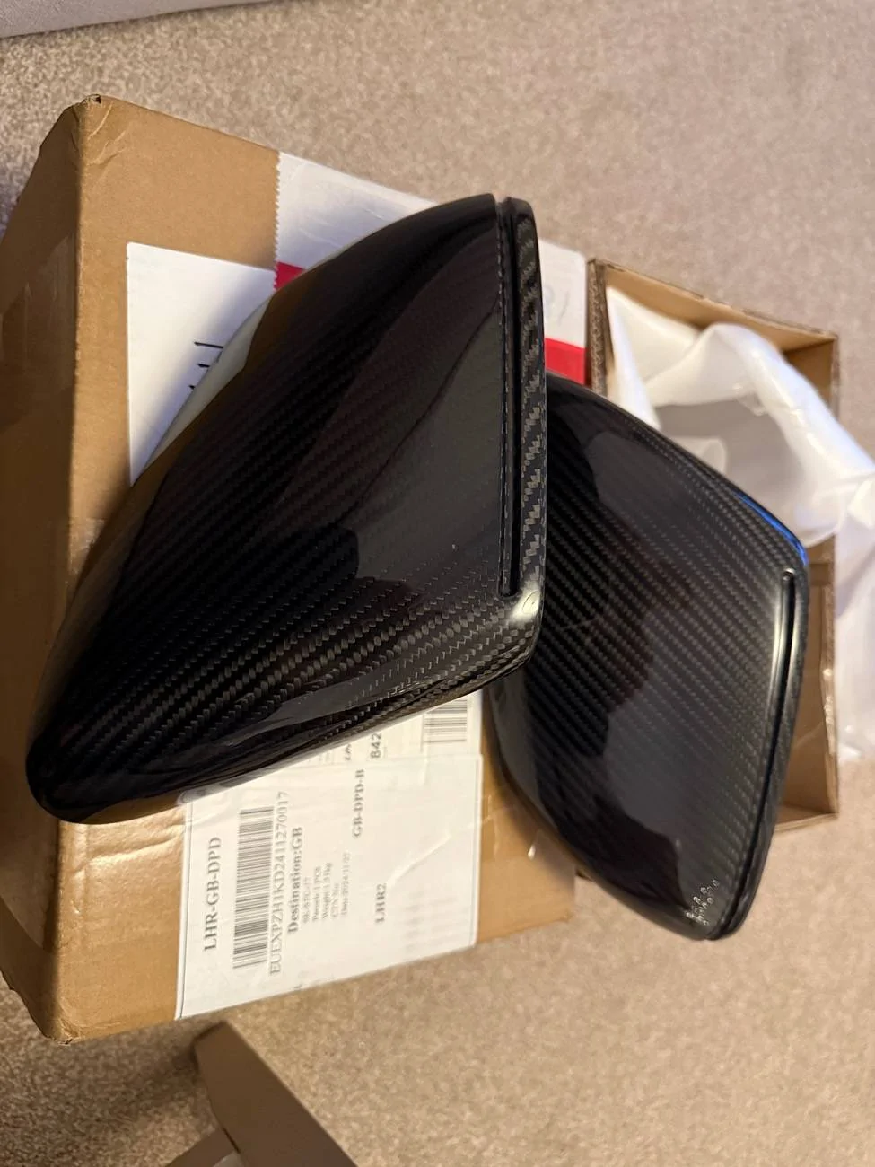 Porsche Taycan Fitting aftermarket carbon wing mirror caps? Any tips? IMG_3479