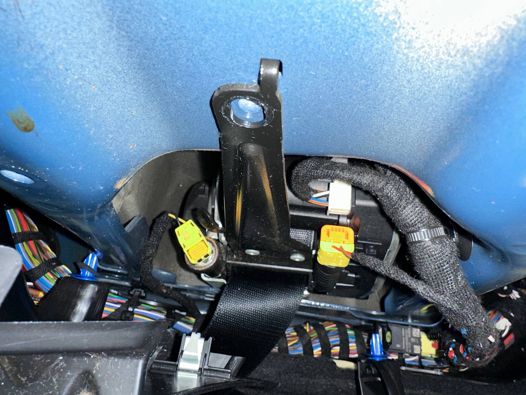 Porsche Taycan Piwi diagnostic program for Porche Taykan IMG_8003
