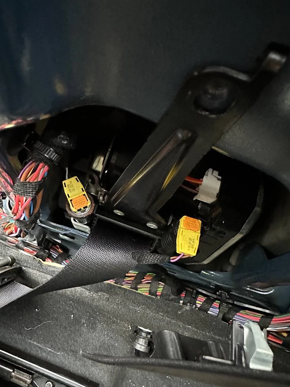 Porsche Taycan Piwi diagnostic program for Porche Taykan IMG_7997