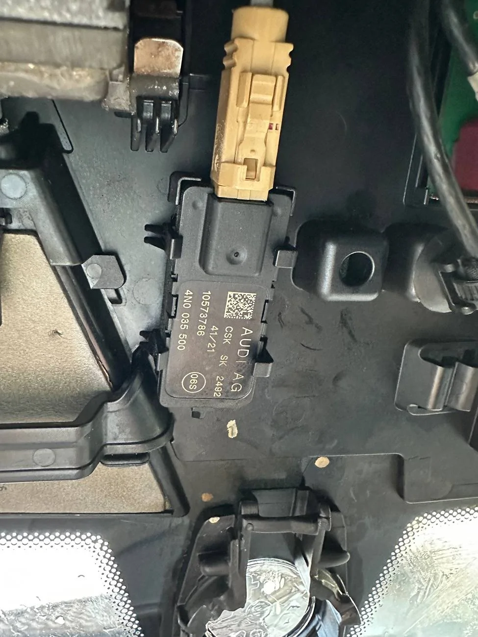 Porsche Taycan Piwi diagnostic program for Porche Taykan IMG_8068