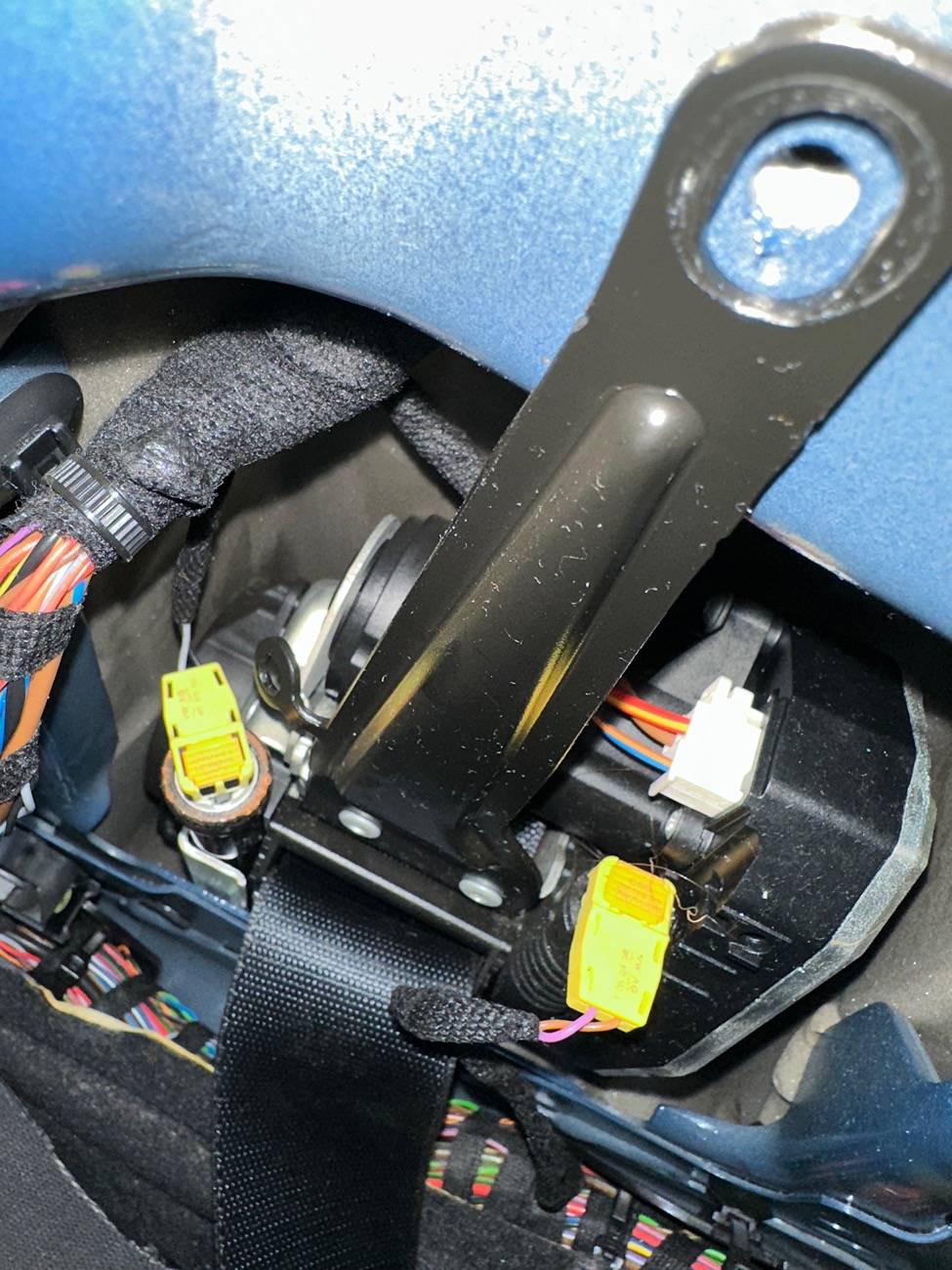 Porsche Taycan Piwi diagnostic program for Porche Taykan IMG_7999